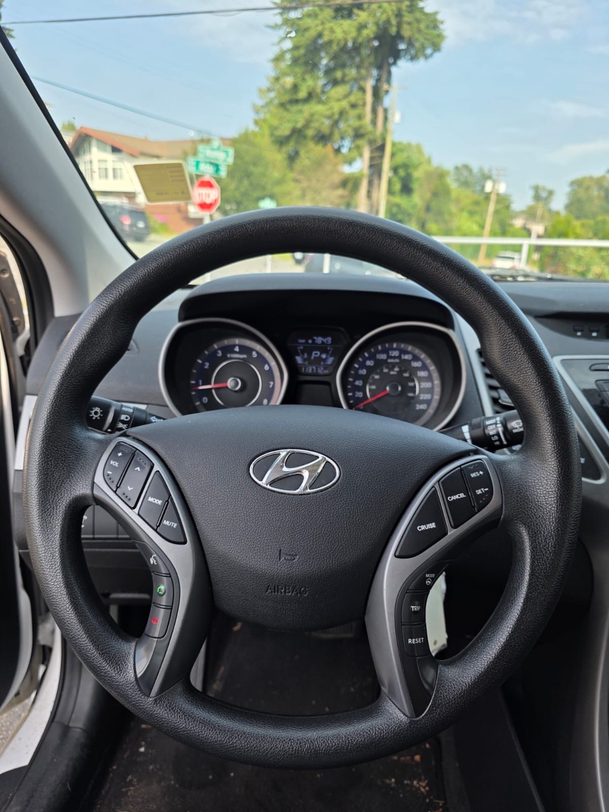 /worldwidemodernauto/2016-Hyundai-Elantra-10991678497233748.jpg