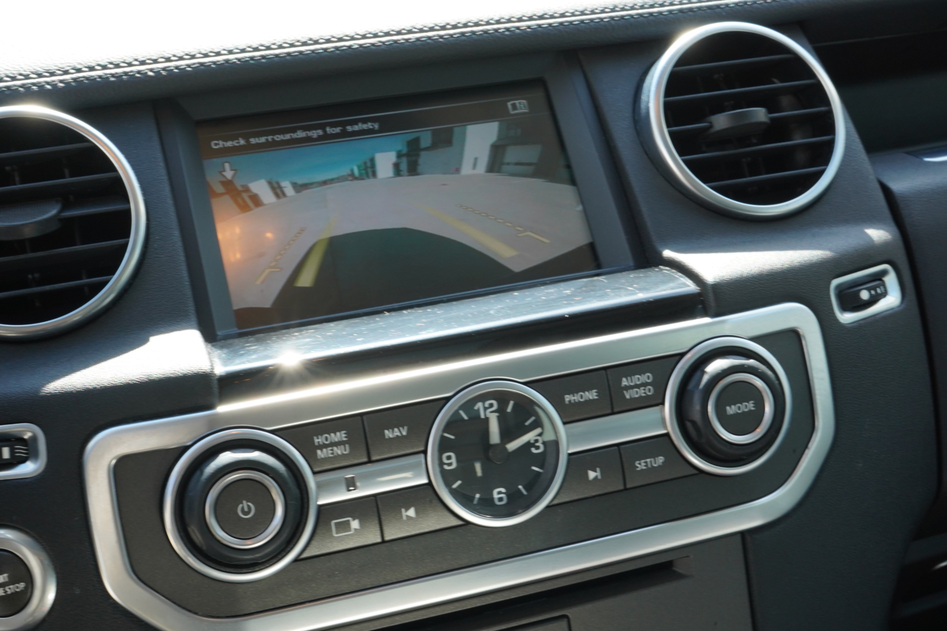 /worldwidemodernauto/2016-LandRover-LR4-5601074343874992.jpg
