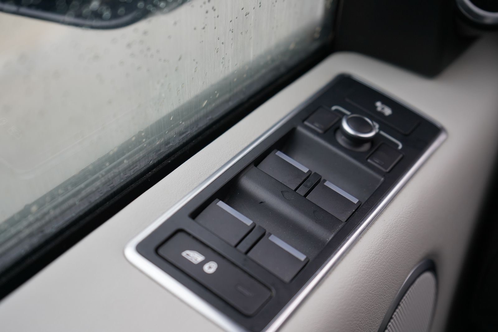/worldwidemodernauto/2016-LandRover-RangeRover-5064448674149016.jpg