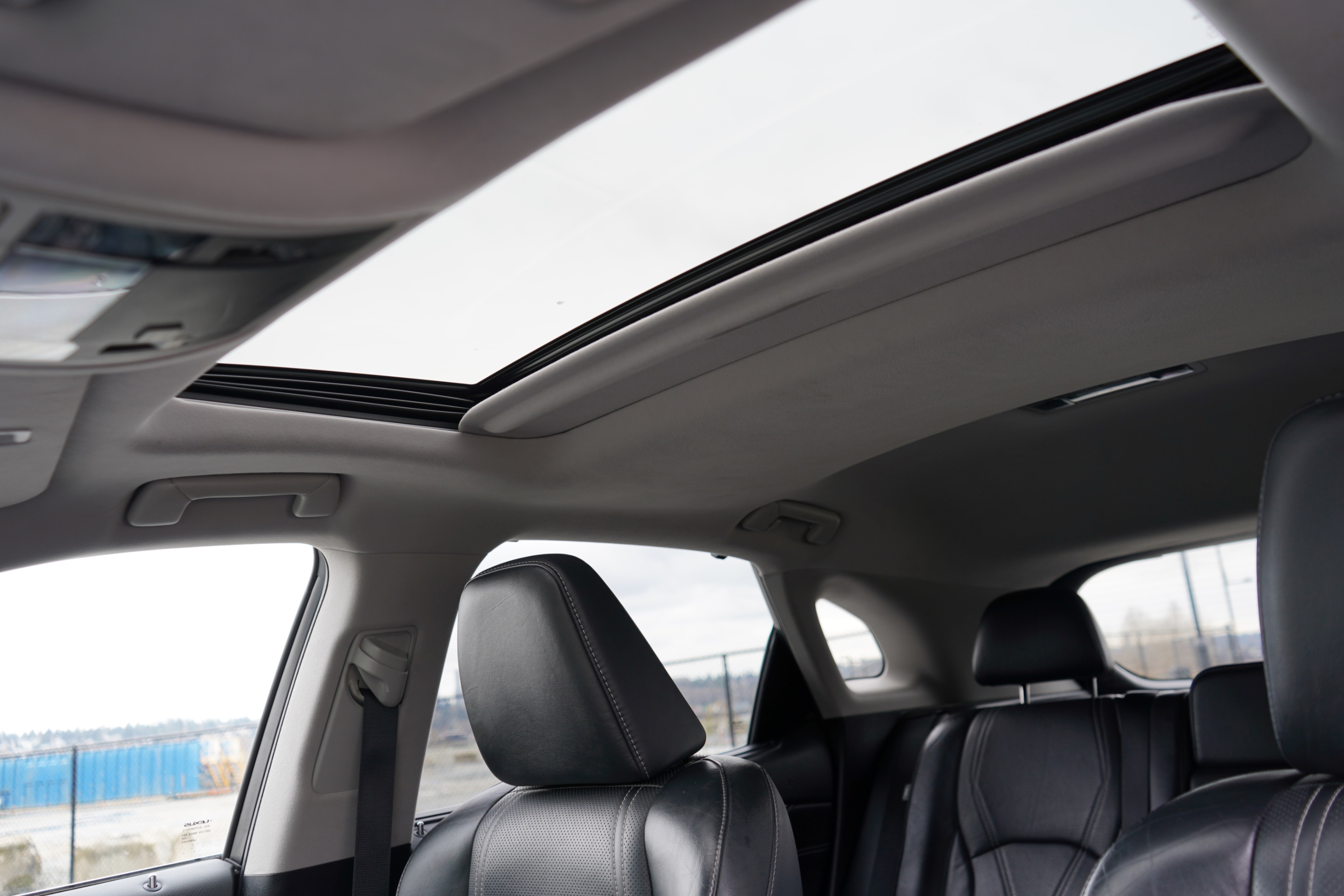 /worldwidemodernauto/2016-Lexus-RX-36851021211452384.jpg