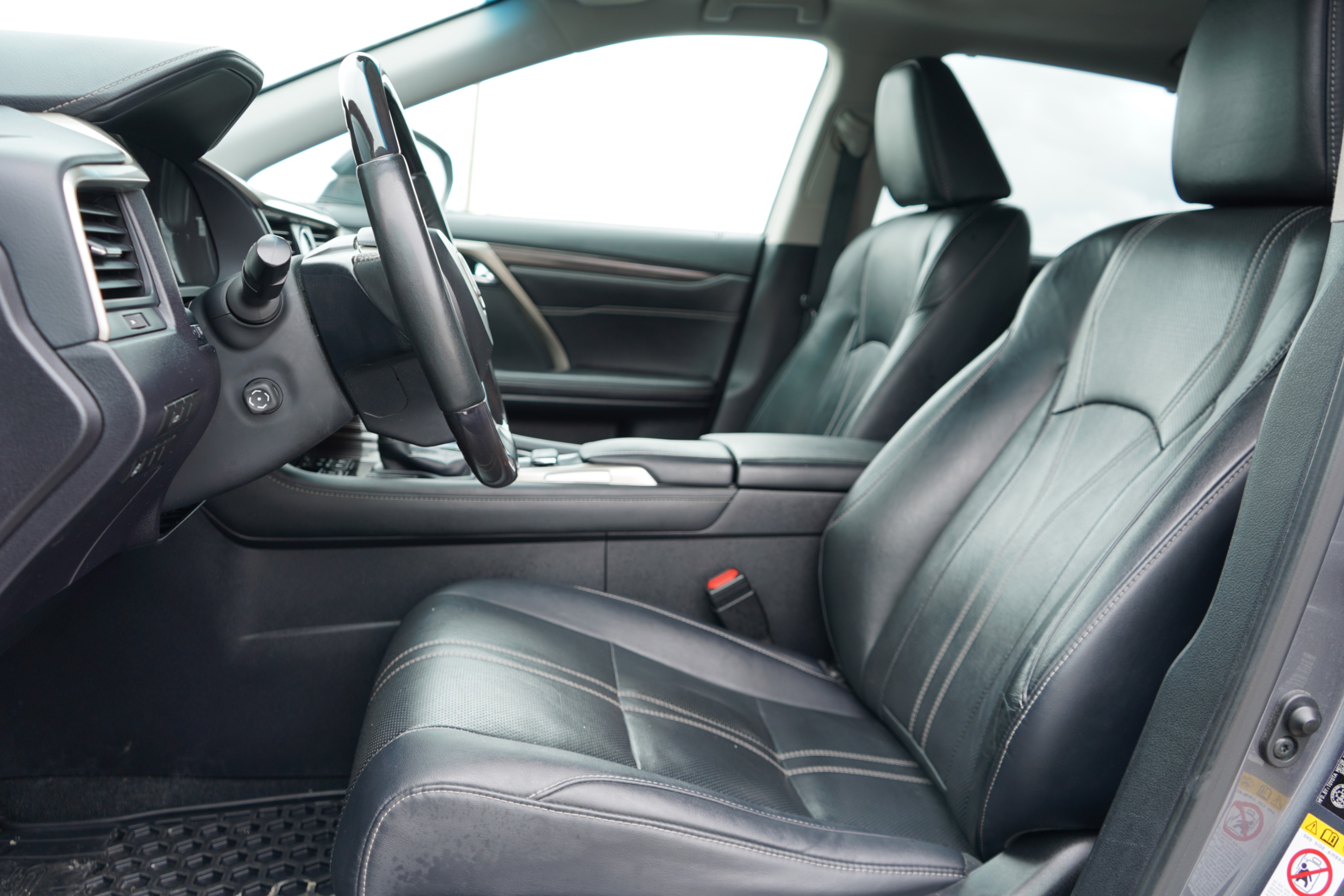 /worldwidemodernauto/2016-Lexus-RX-48874751897534674.jpg