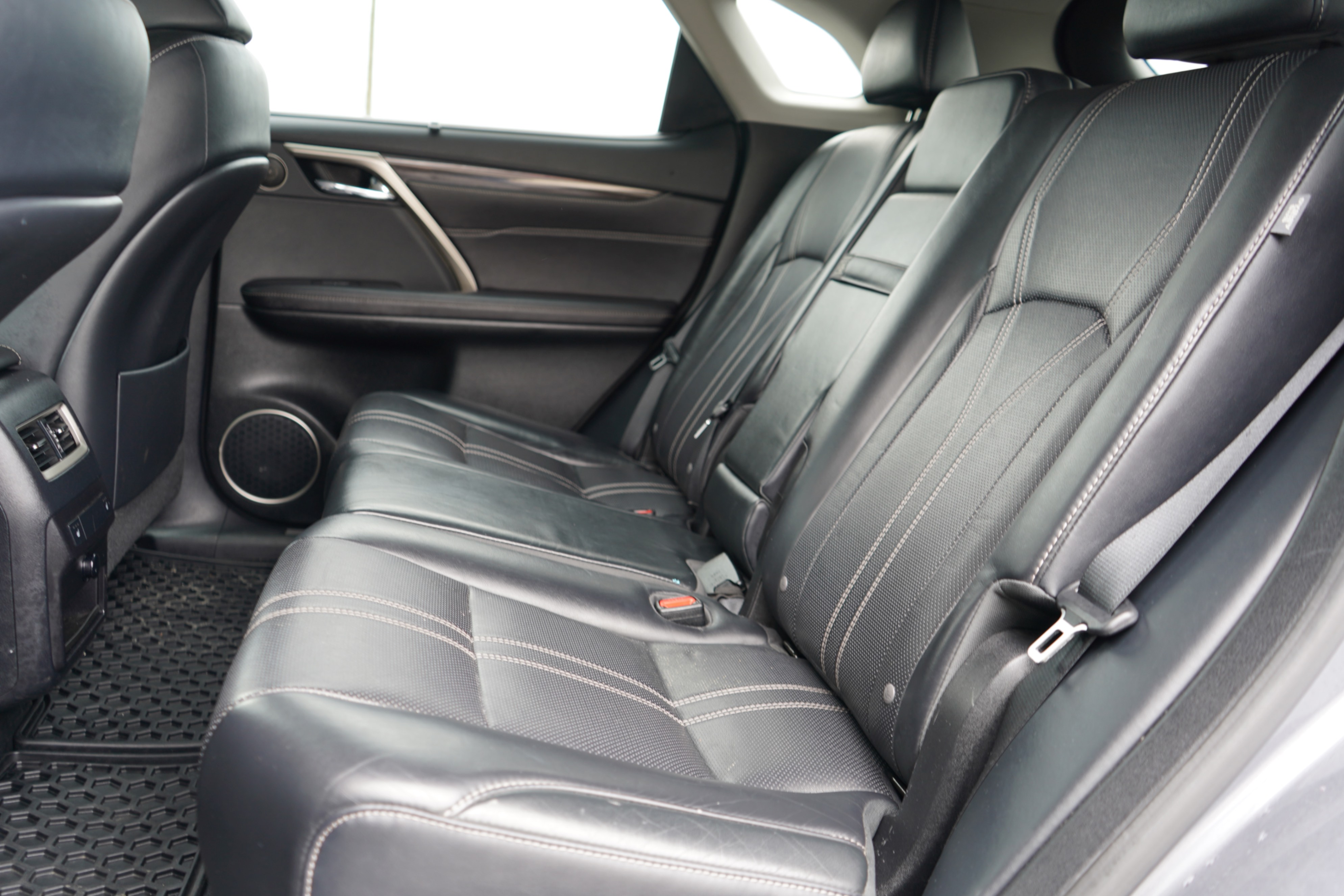 /worldwidemodernauto/2016-Lexus-RX-5856224754032253.jpg