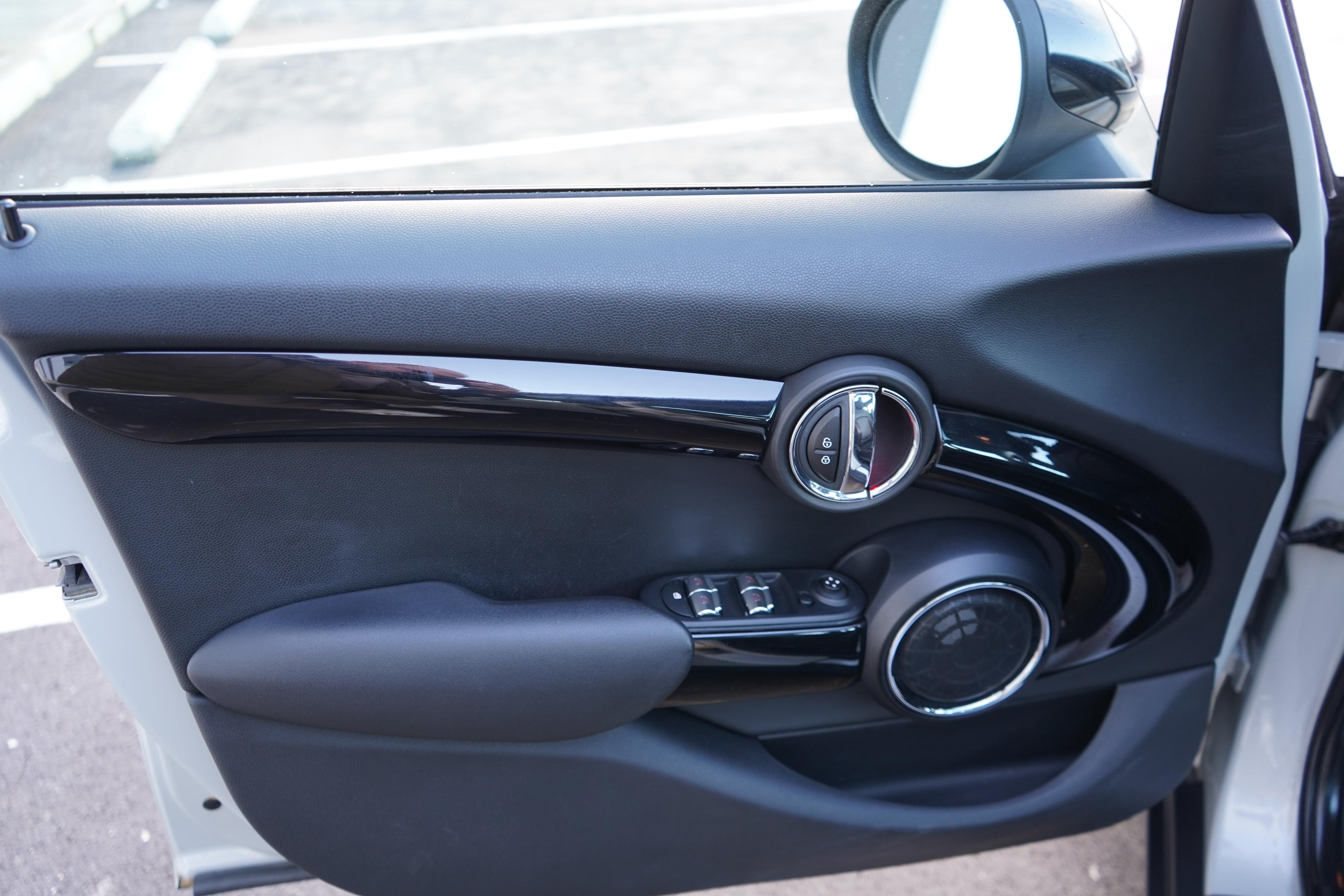 /worldwidemodernauto/2016-MINI-Cooper5-5646577322439488.jpg