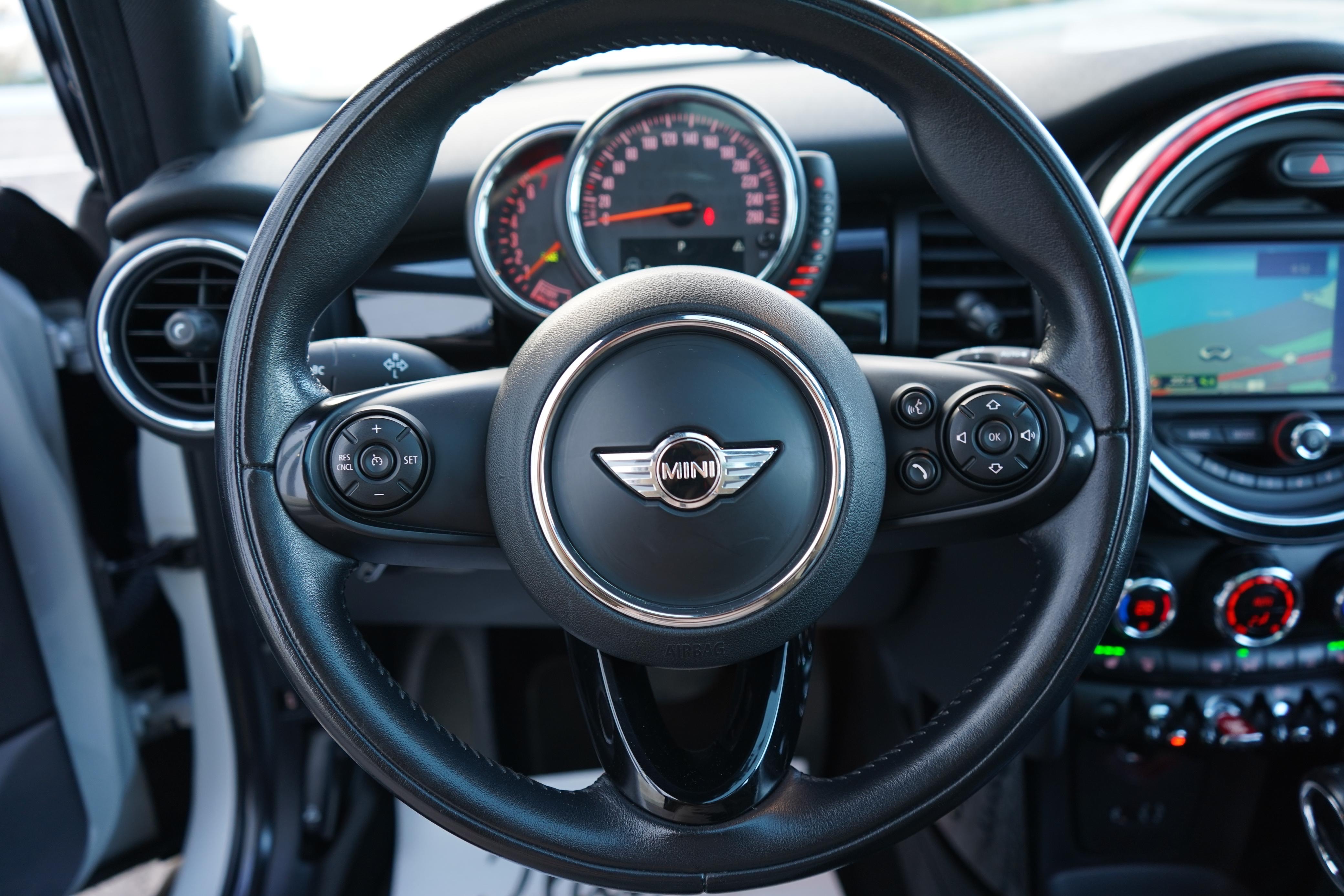/worldwidemodernauto/2016-MINI-Cooper5-8851540689552249.jpg