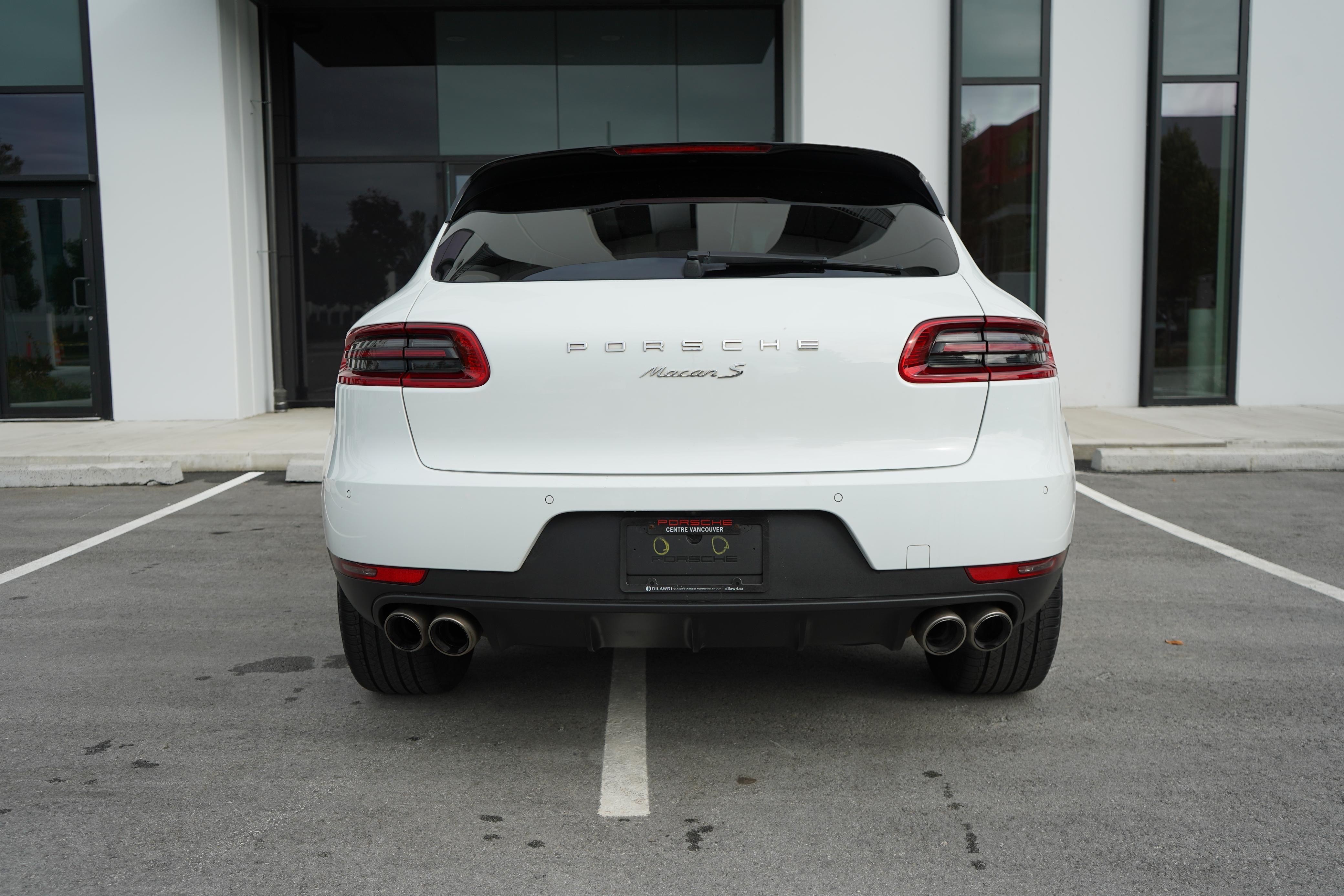 /worldwidemodernauto/2016-Porsche-Macan-37198901502729.jpg