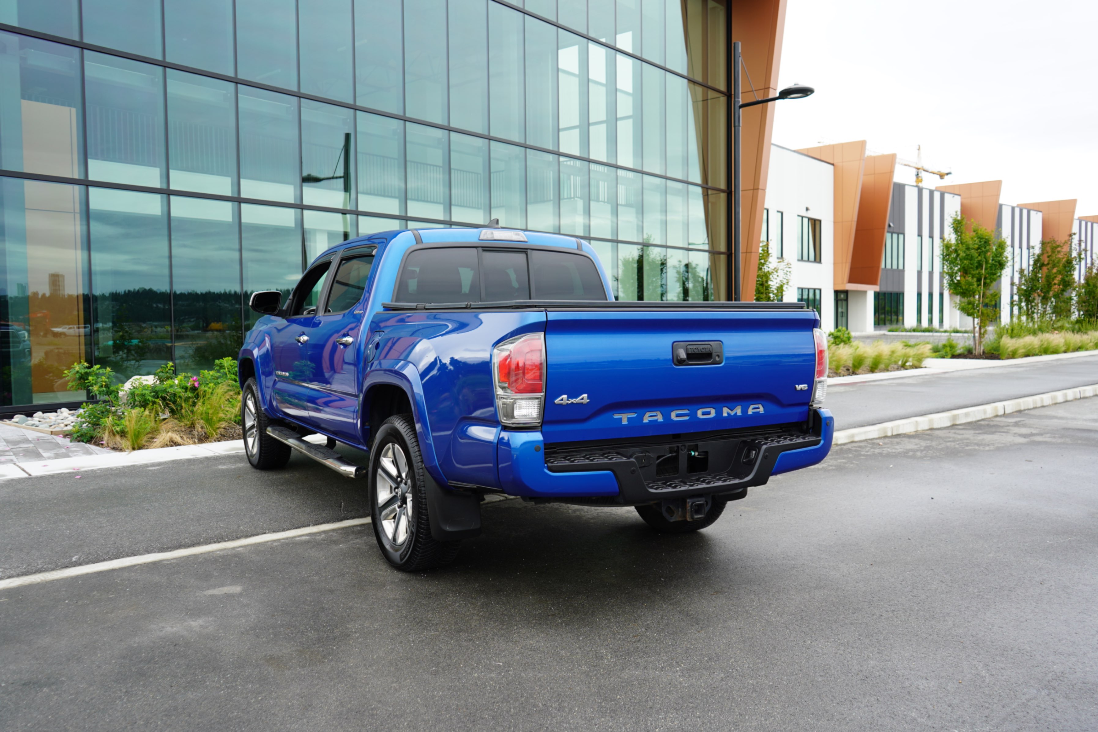/worldwidemodernauto/2016-Toyota-Tacoma-7010827347883932.jpg