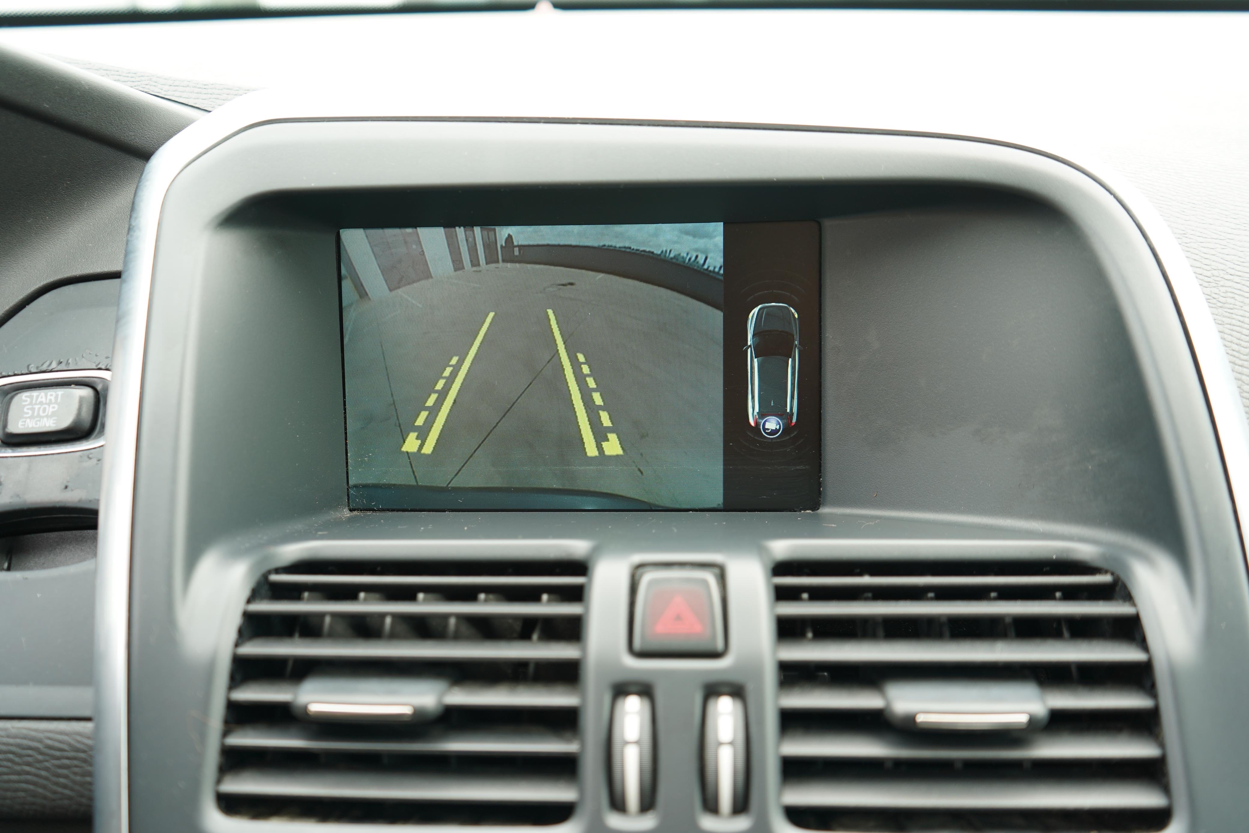 /worldwidemodernauto/2016-Volvo-XC60-0067421687735567115.jpg