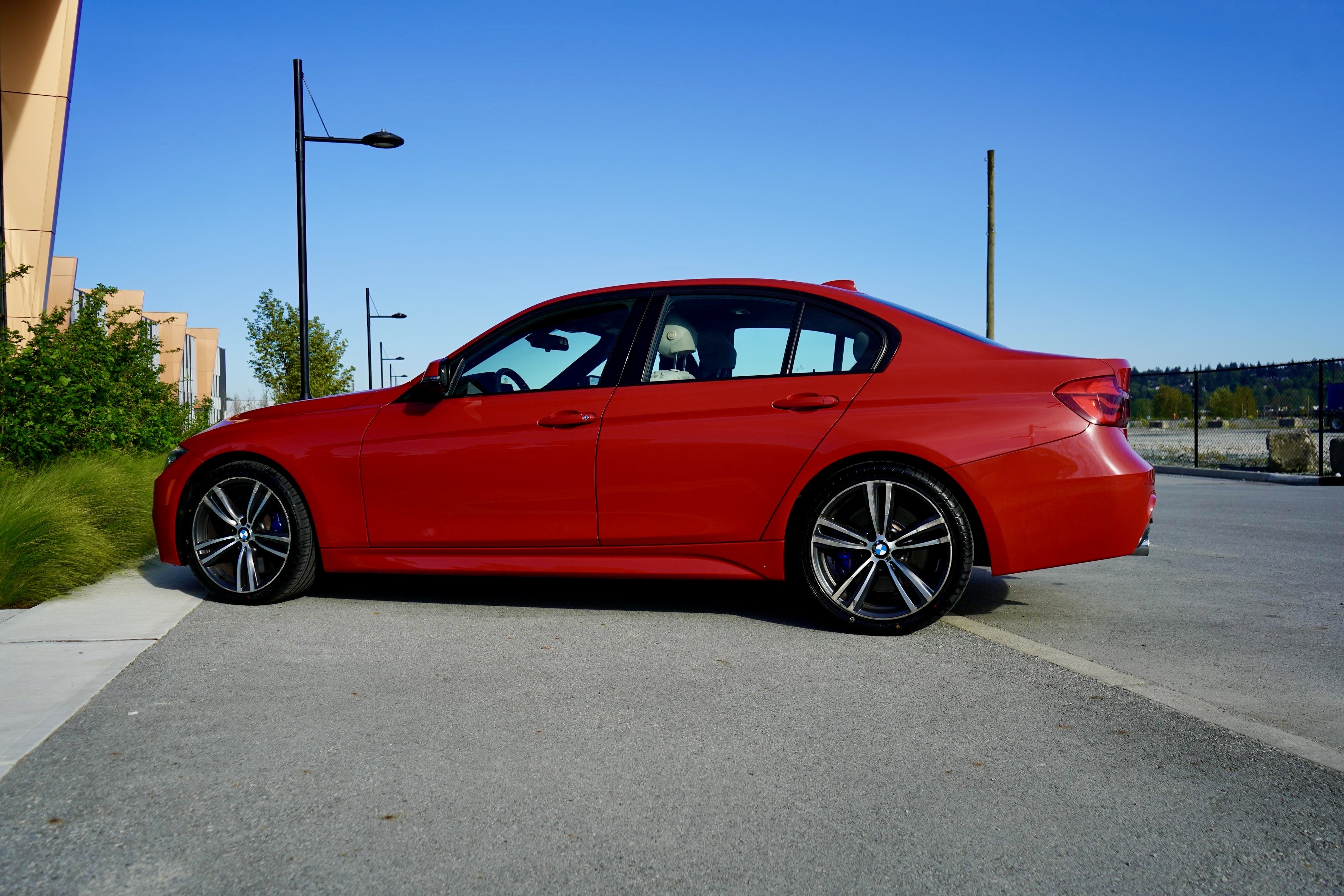 /worldwidemodernauto/2017-BMW-3-Series-47184035417874437.jpg