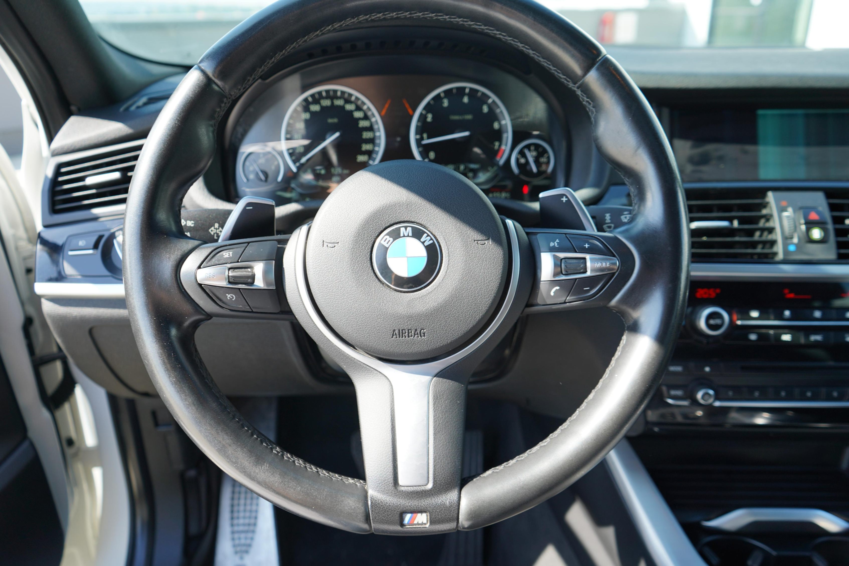 /worldwidemodernauto/2017-BMW-X4-05841356652672092.jpg
