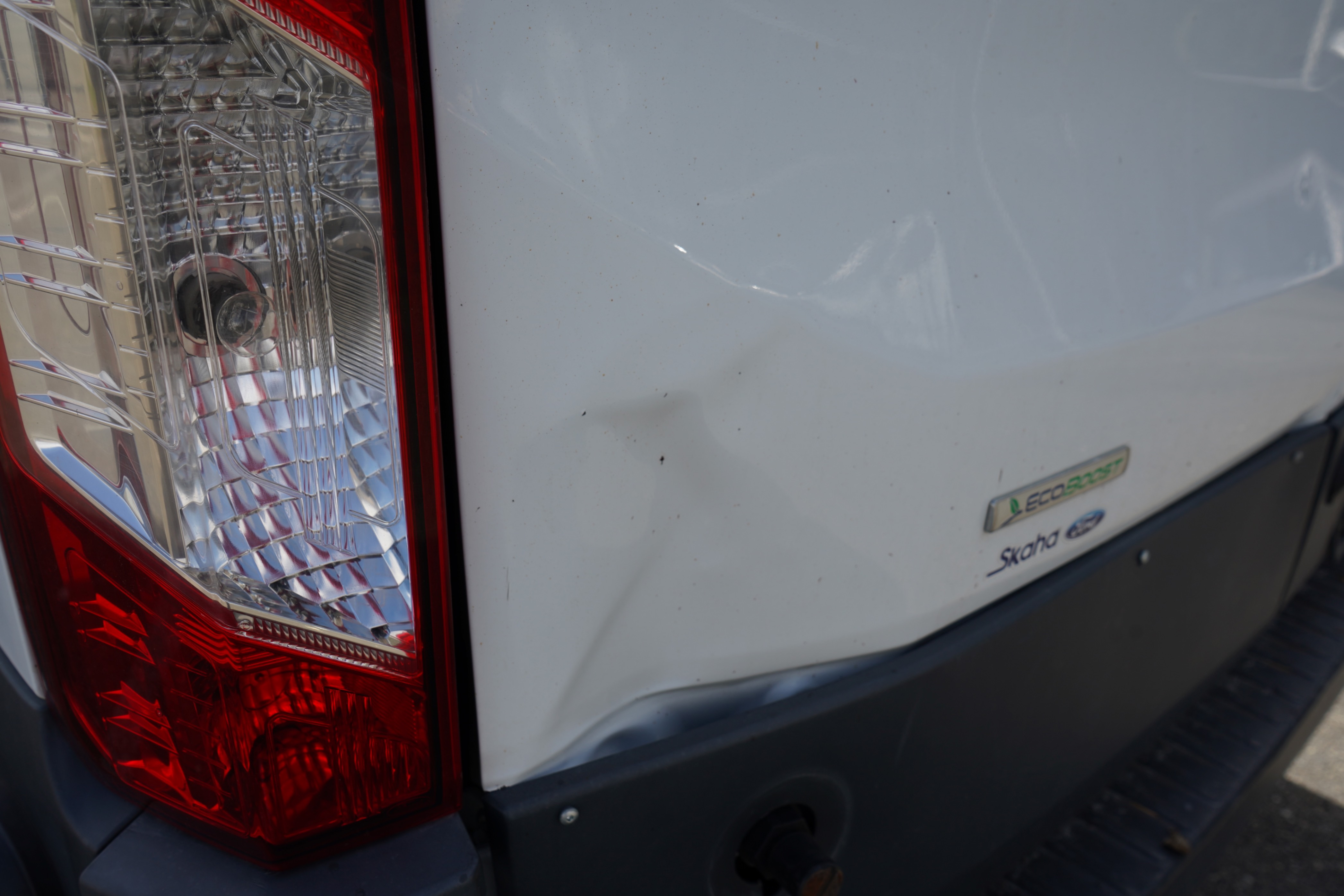/worldwidemodernauto/2017-Ford-Transit-6193927340369674.jpg