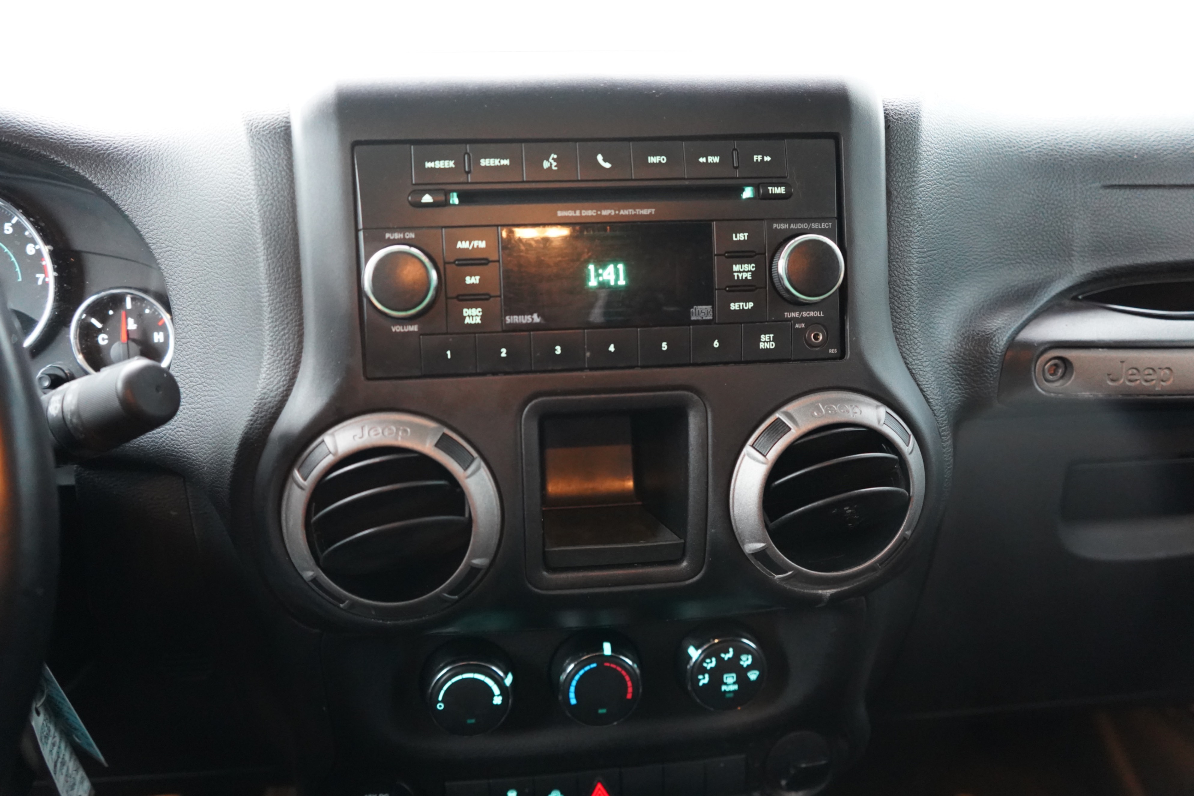 /worldwidemodernauto/2017-Jeep-Wrangler-3308128478227772.jpg