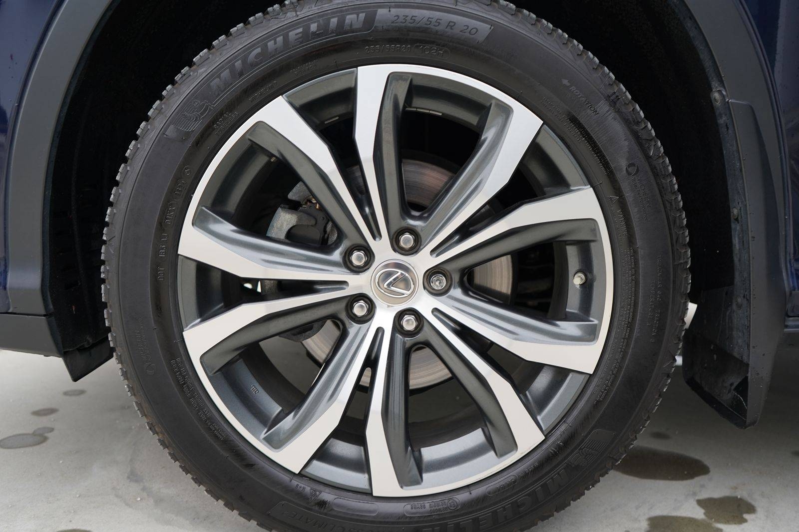 /worldwidemodernauto/2017-Lexus-RX-3963504558179687.jpg