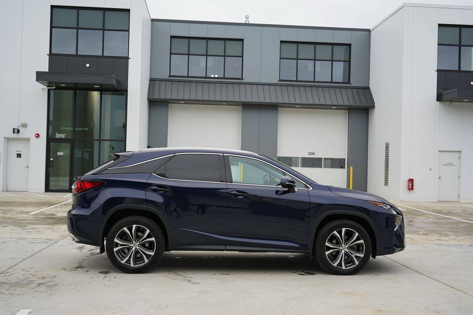 /worldwidemodernauto/2017-Lexus-RX-615337901558618.jpg