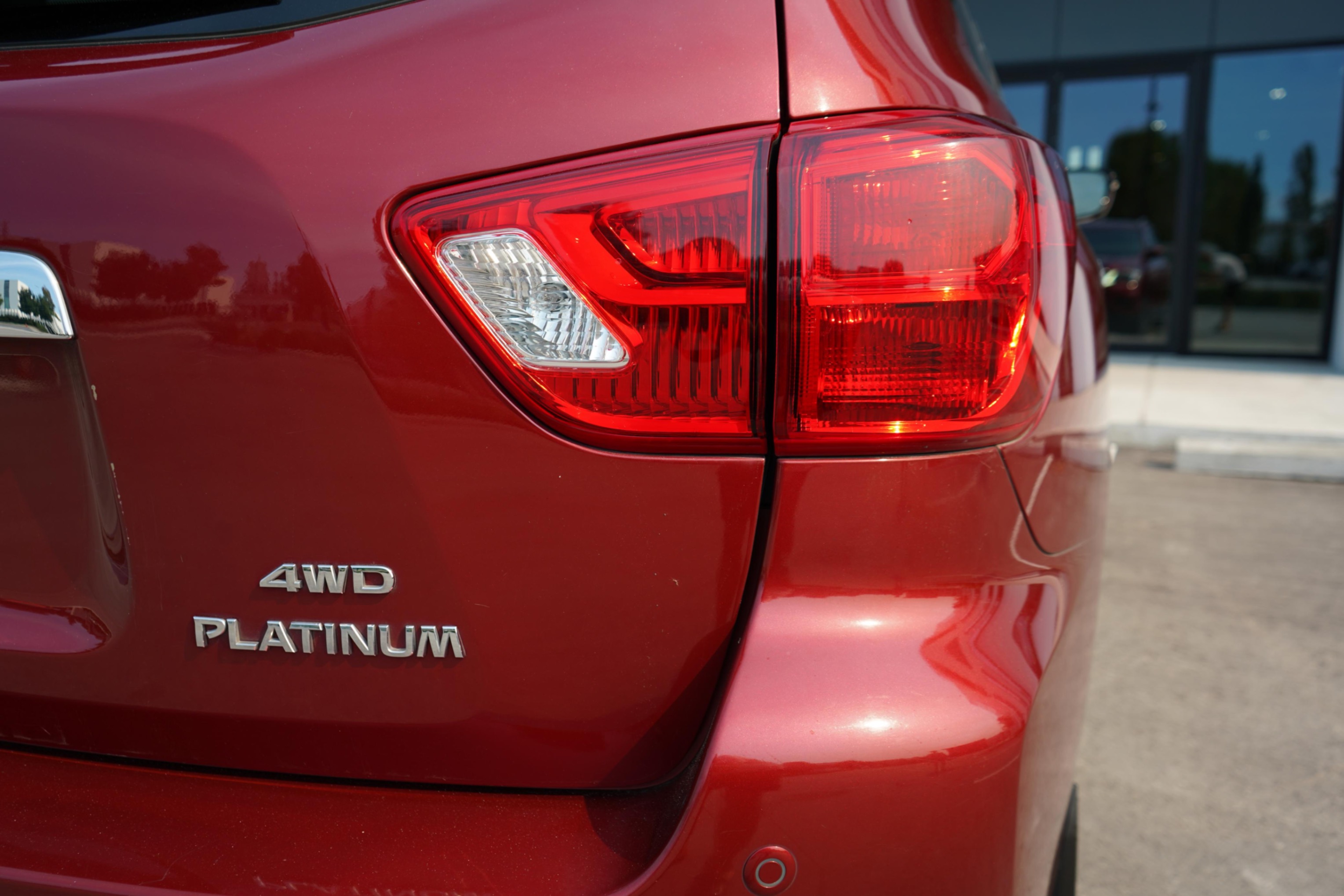 /worldwidemodernauto/2017-Nissan-Pathfinder-5579514329613966.jpg
