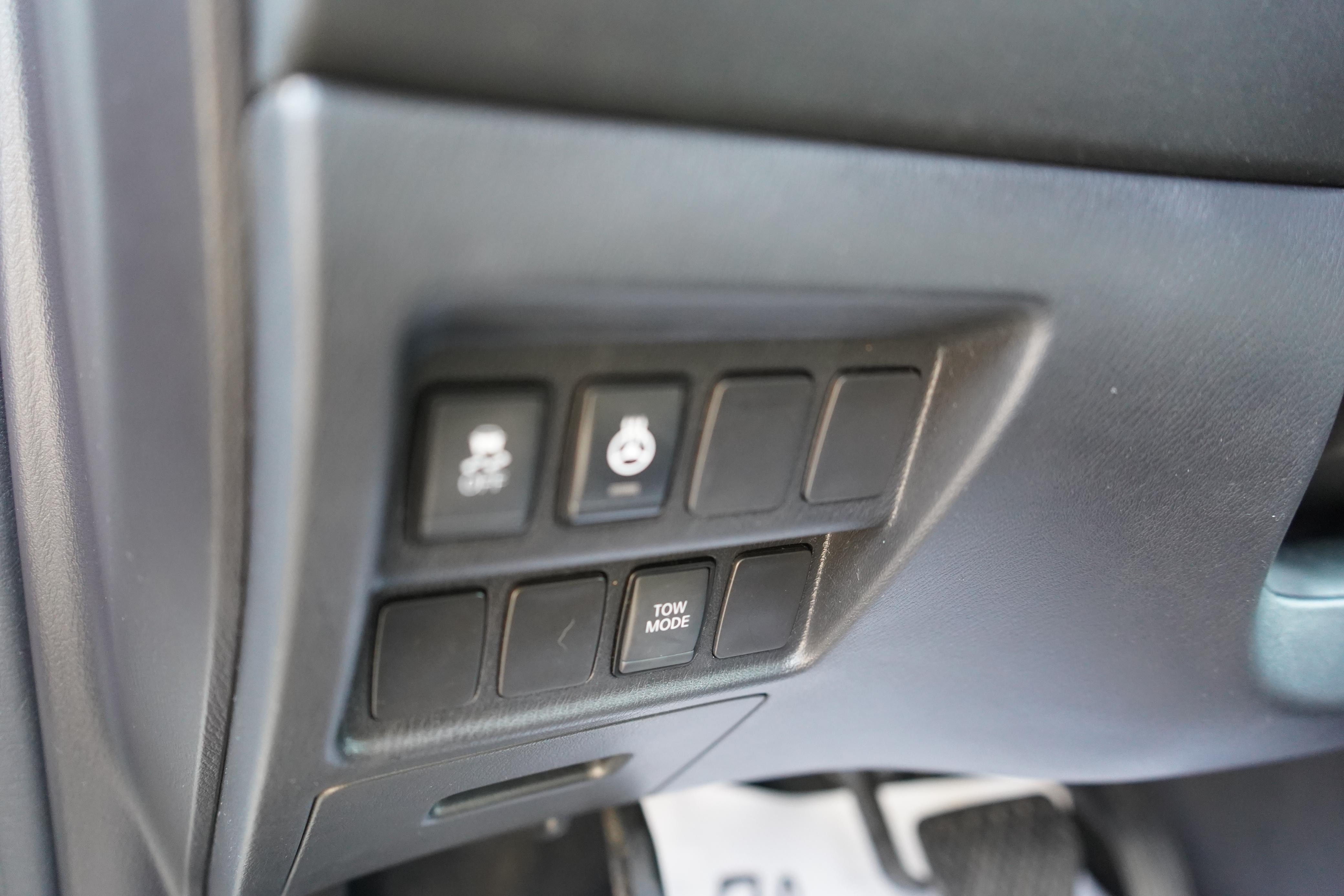 /worldwidemodernauto/2017-Nissan-Pathfinder-5884012269782544.jpg