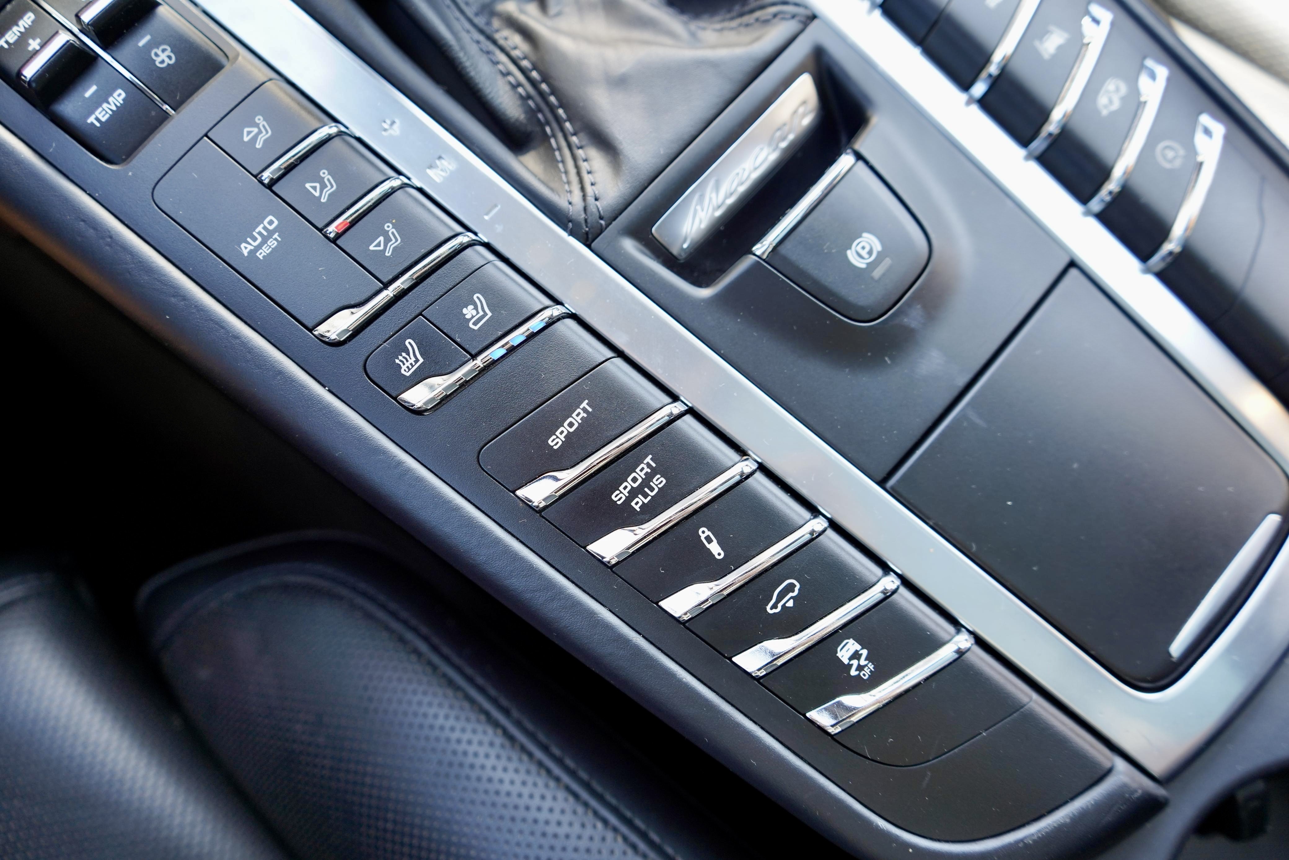 /worldwidemodernauto/2017-Porsche-Macan-4658457356858634.jpg