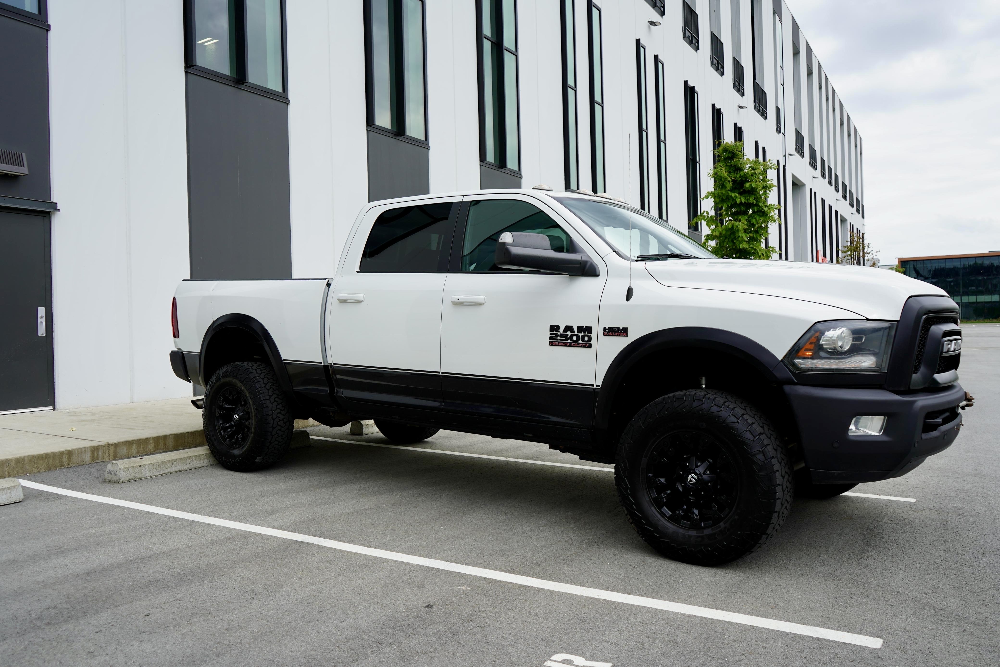 /worldwidemodernauto/2017-Ram-2500-9681549106233023.jpg