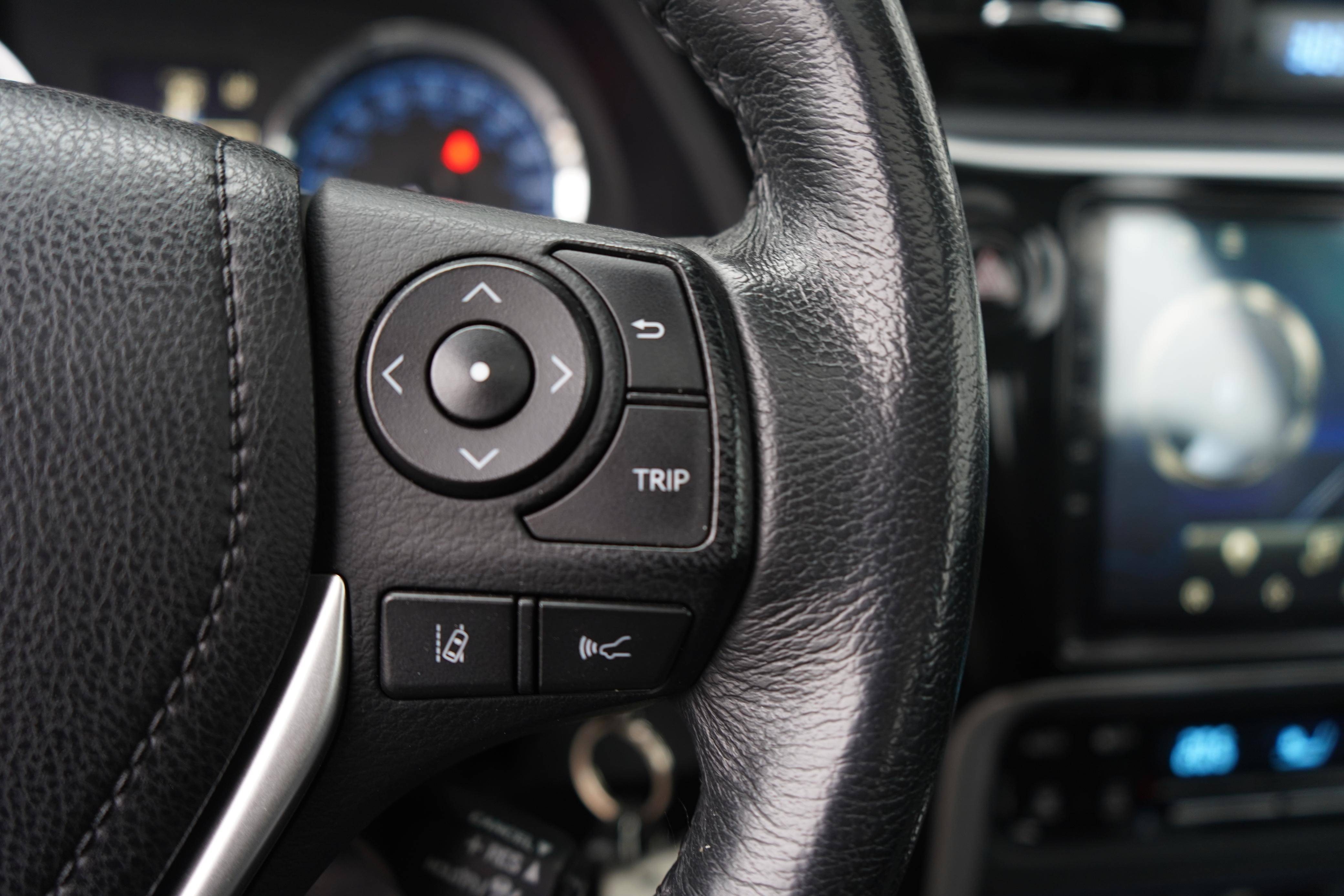 /worldwidemodernauto/2017-Toyota-Corolla-5660363696636044.jpg