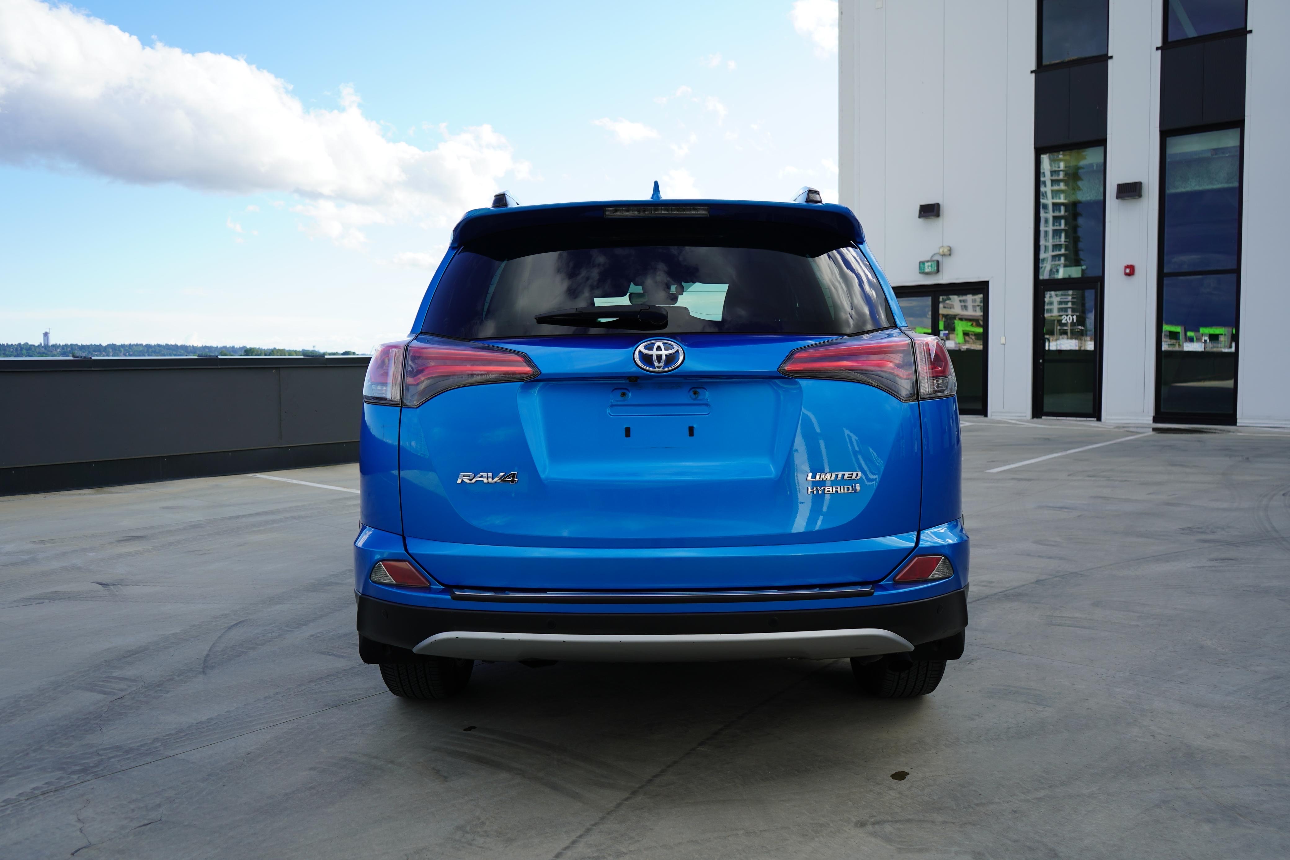 /worldwidemodernauto/2017-Toyota-RAV4-16779776817652547.jpg