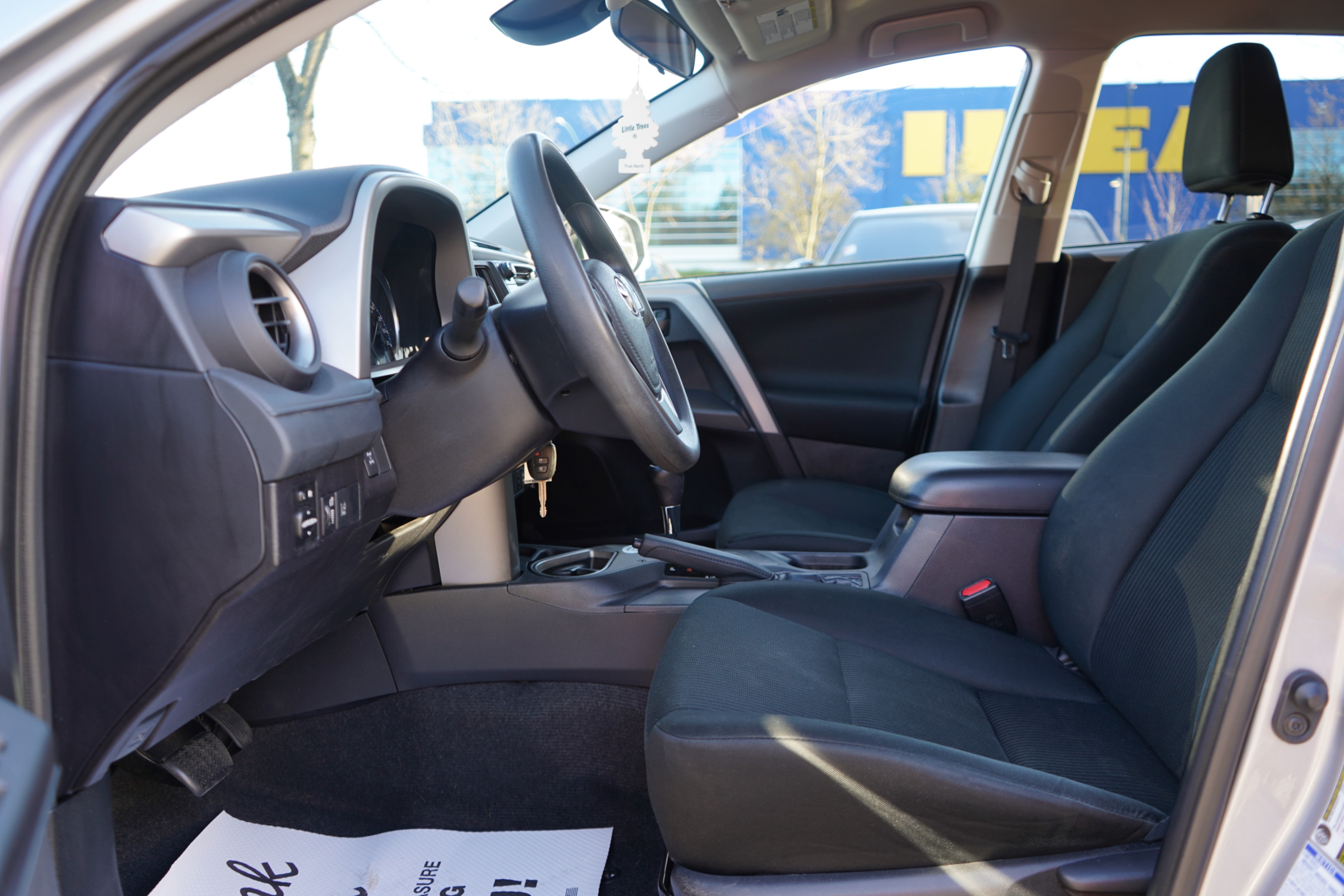/worldwidemodernauto/2017-Toyota-RAV4-5078681136613734.jpg