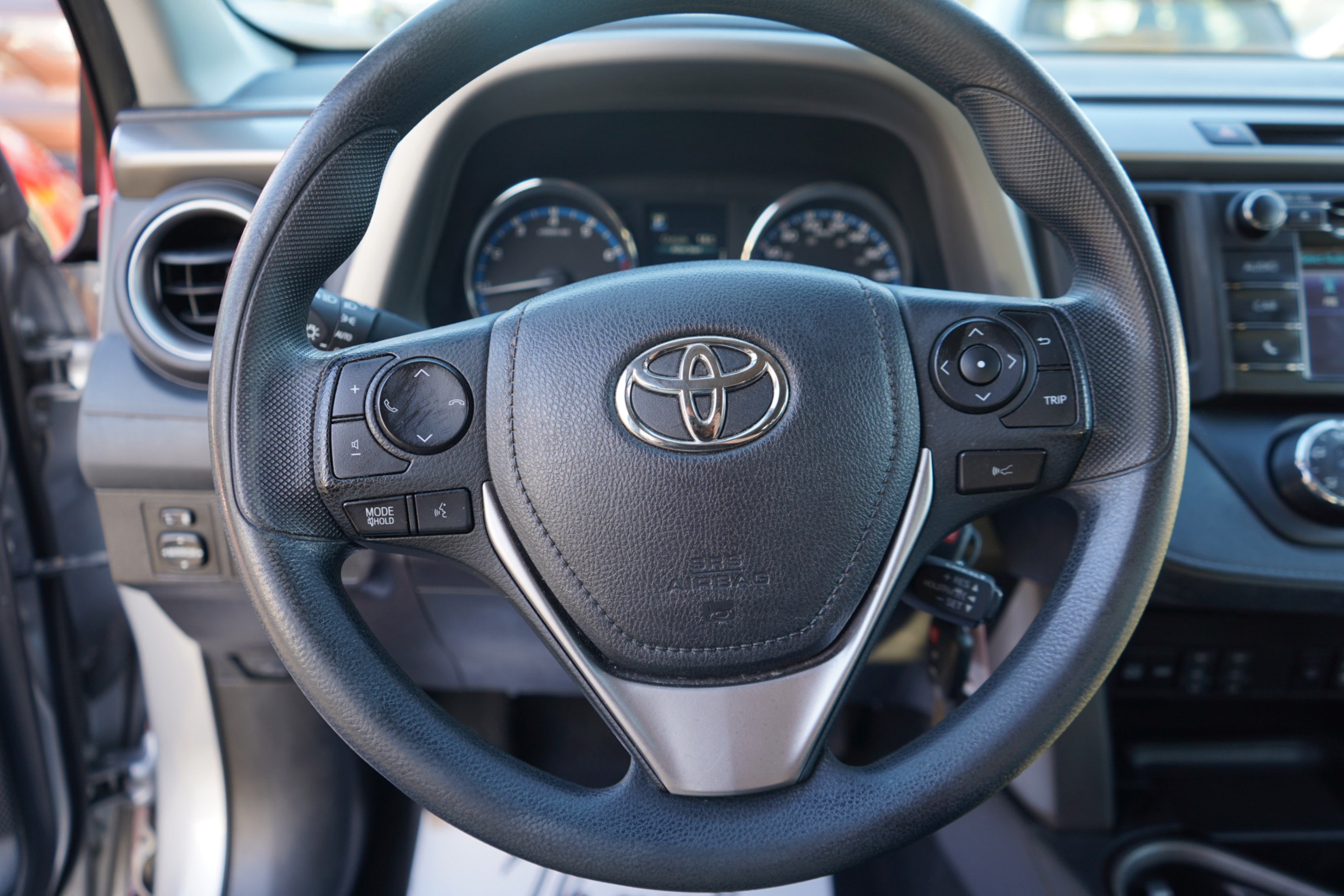 /worldwidemodernauto/2017-Toyota-RAV4-6629001802944554.jpg