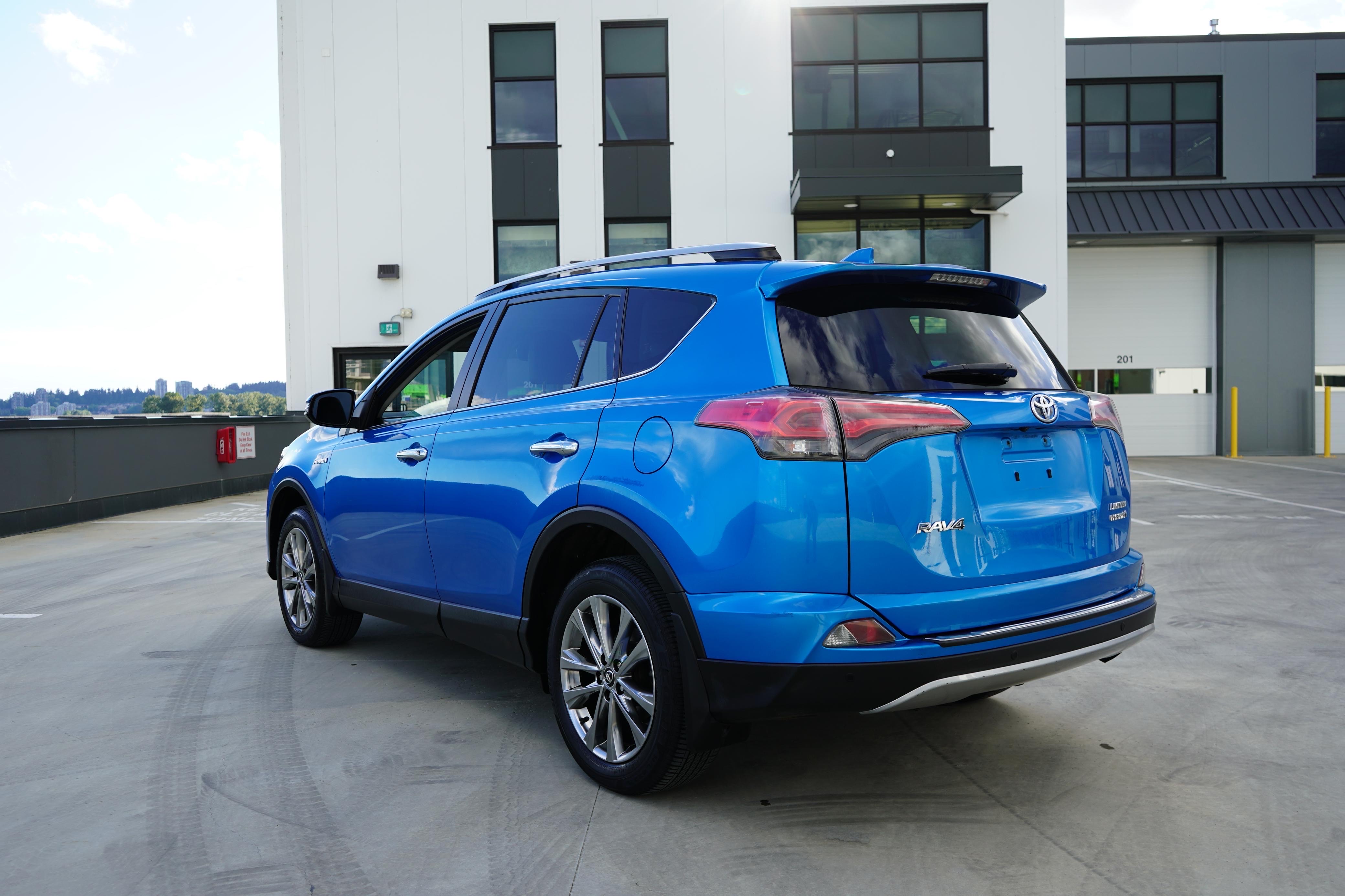 /worldwidemodernauto/2017-Toyota-RAV4-6921629401327012.jpg
