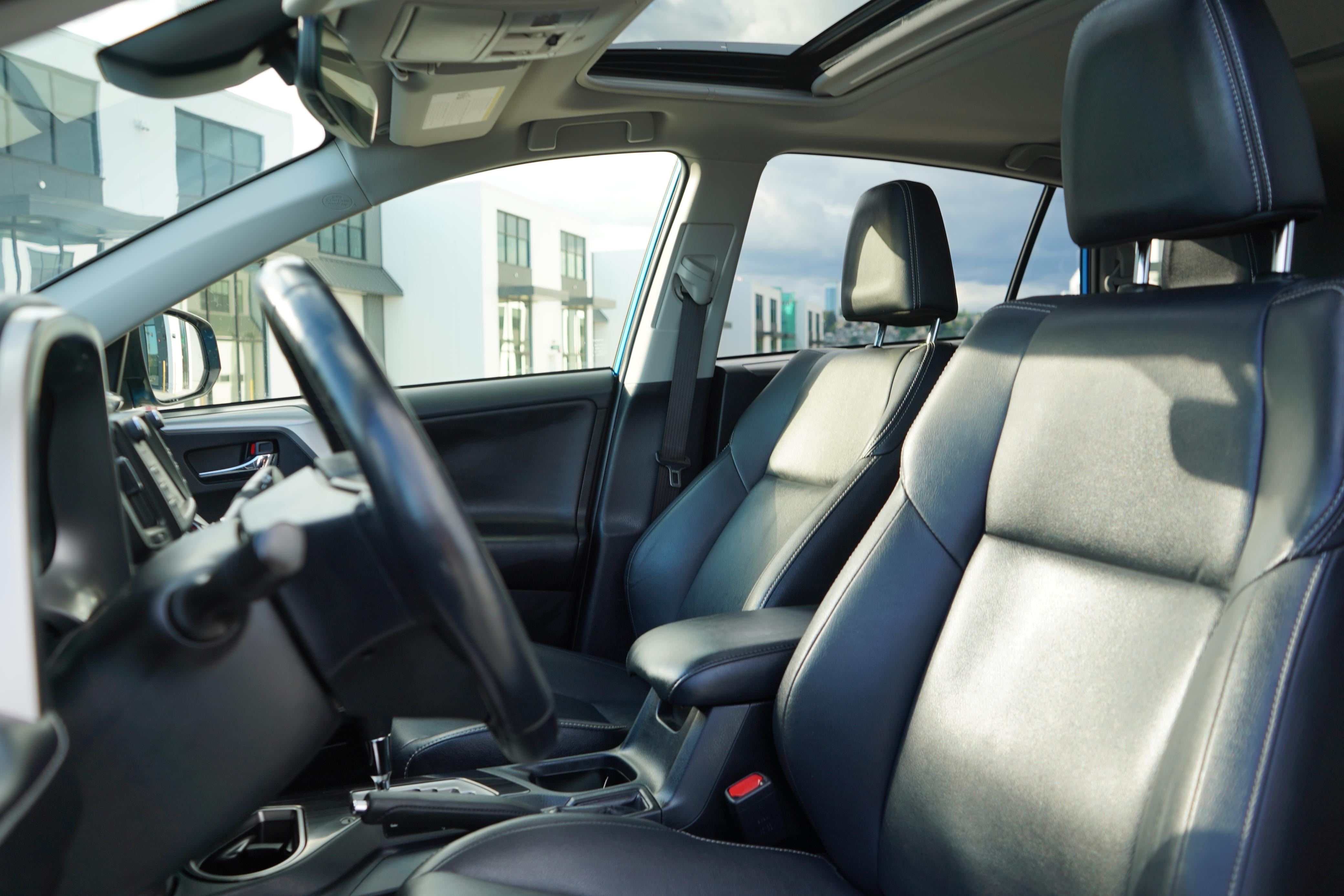 /worldwidemodernauto/2017-Toyota-RAV4-7566159971548967.jpg