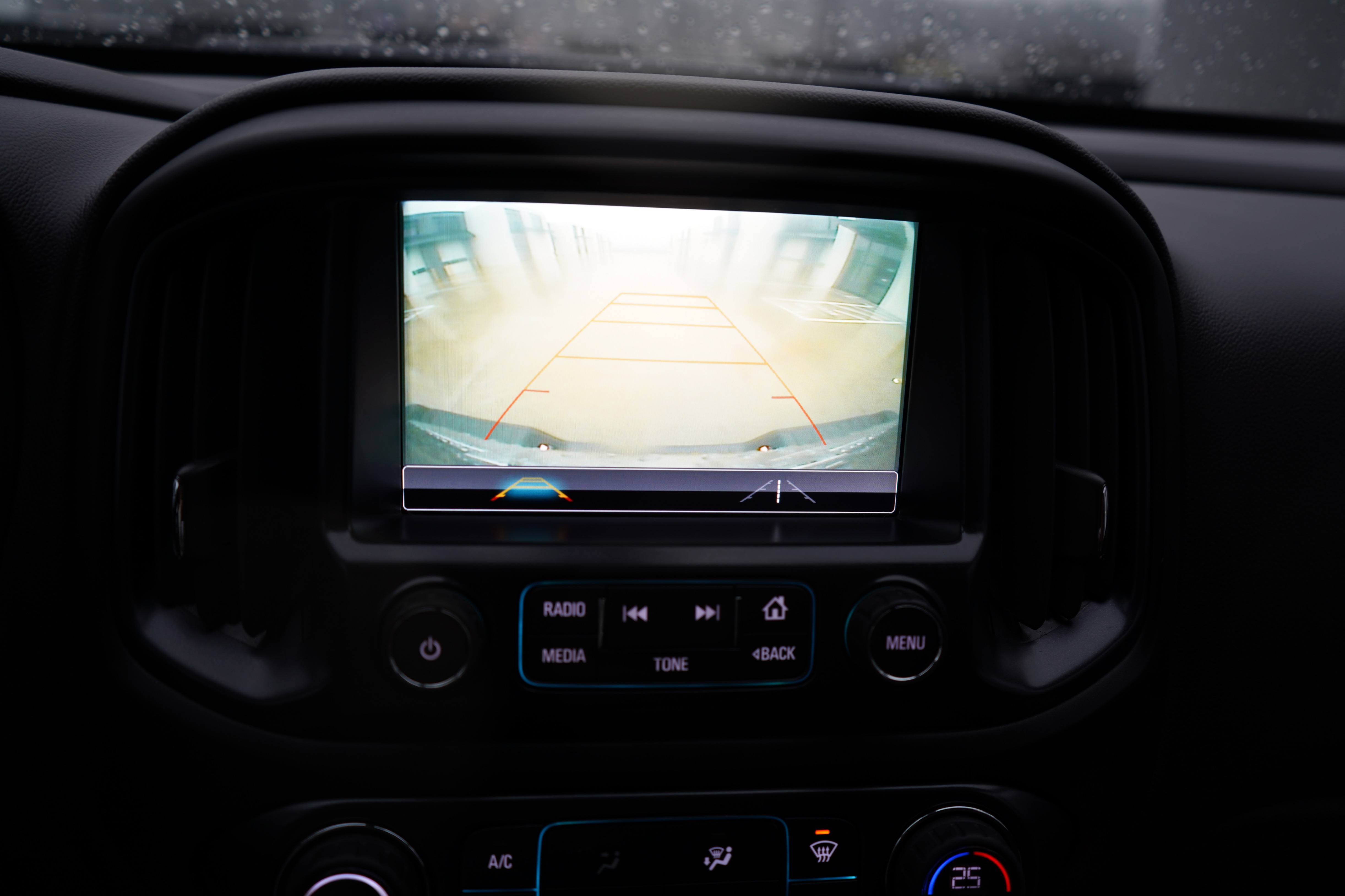 /worldwidemodernauto/2018-Chevrolet-Colorado-7743523896960764.jpg