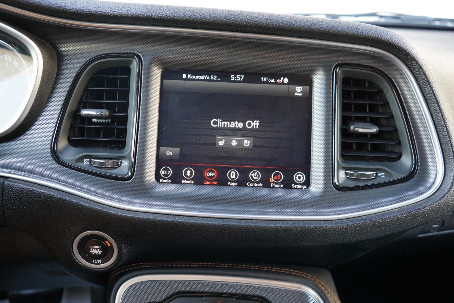 /worldwidemodernauto/2018-Dodge-Challenger-4442686687203963.jpg