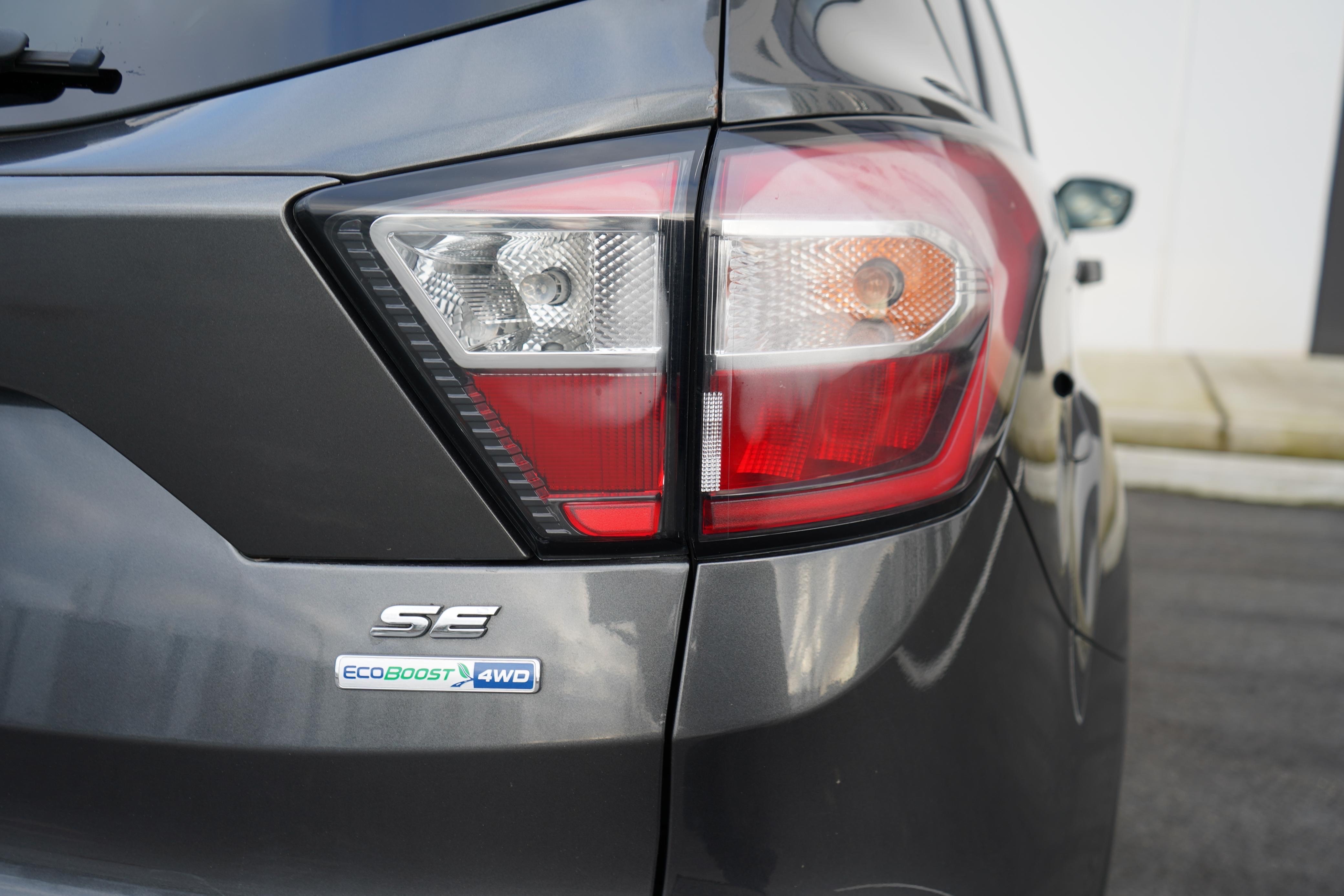 /worldwidemodernauto/2018-Ford-Escape-2542285119636223.jpg