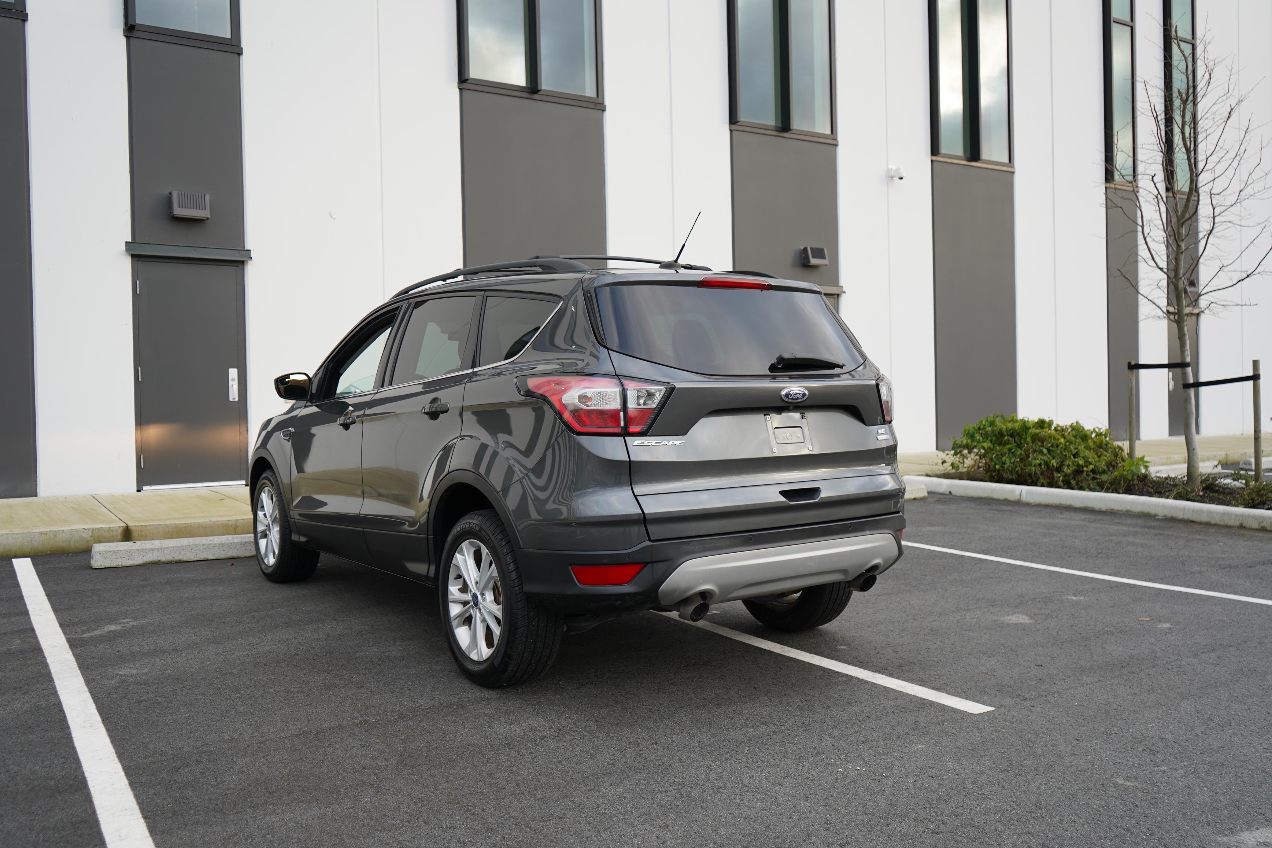 /worldwidemodernauto/2018-Ford-Escape-674445485292811.jpg