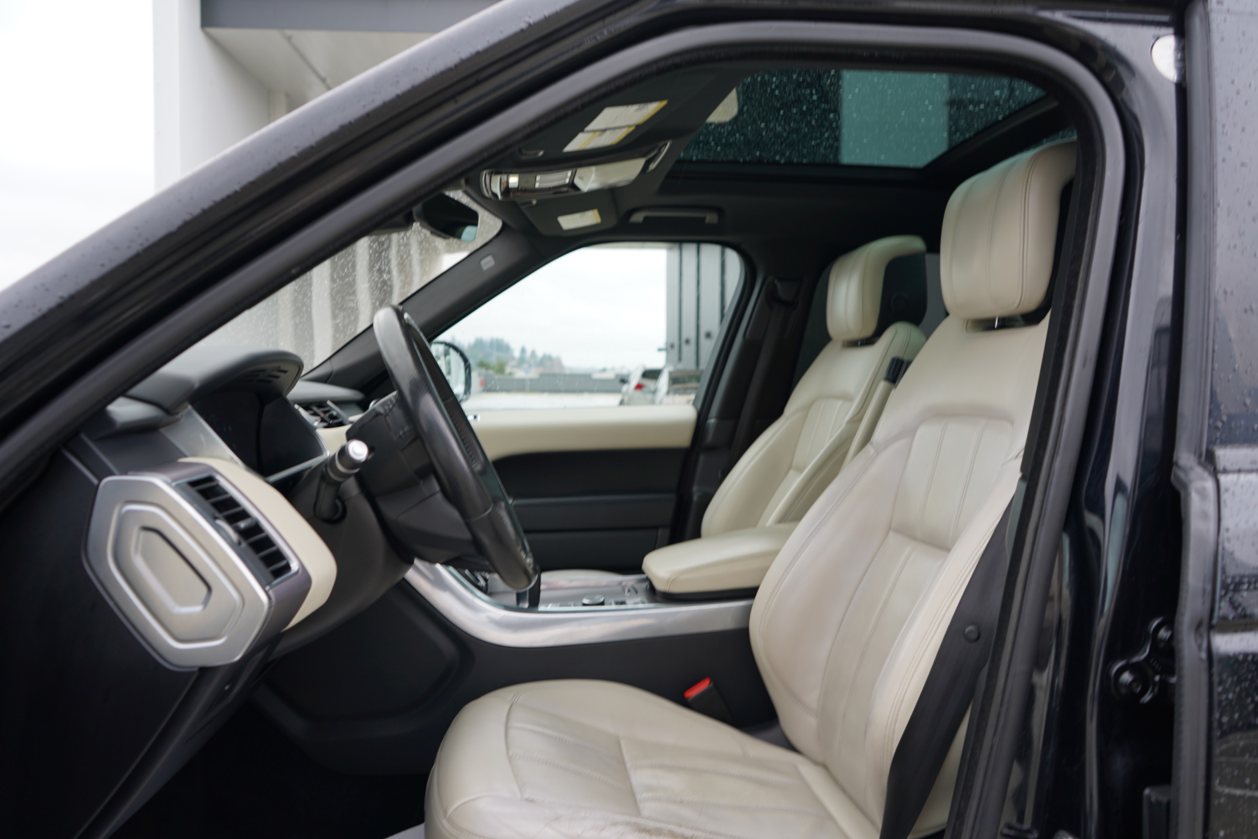 /worldwidemodernauto/2018-LandRover-RangeRover-28061033280015213.jpg