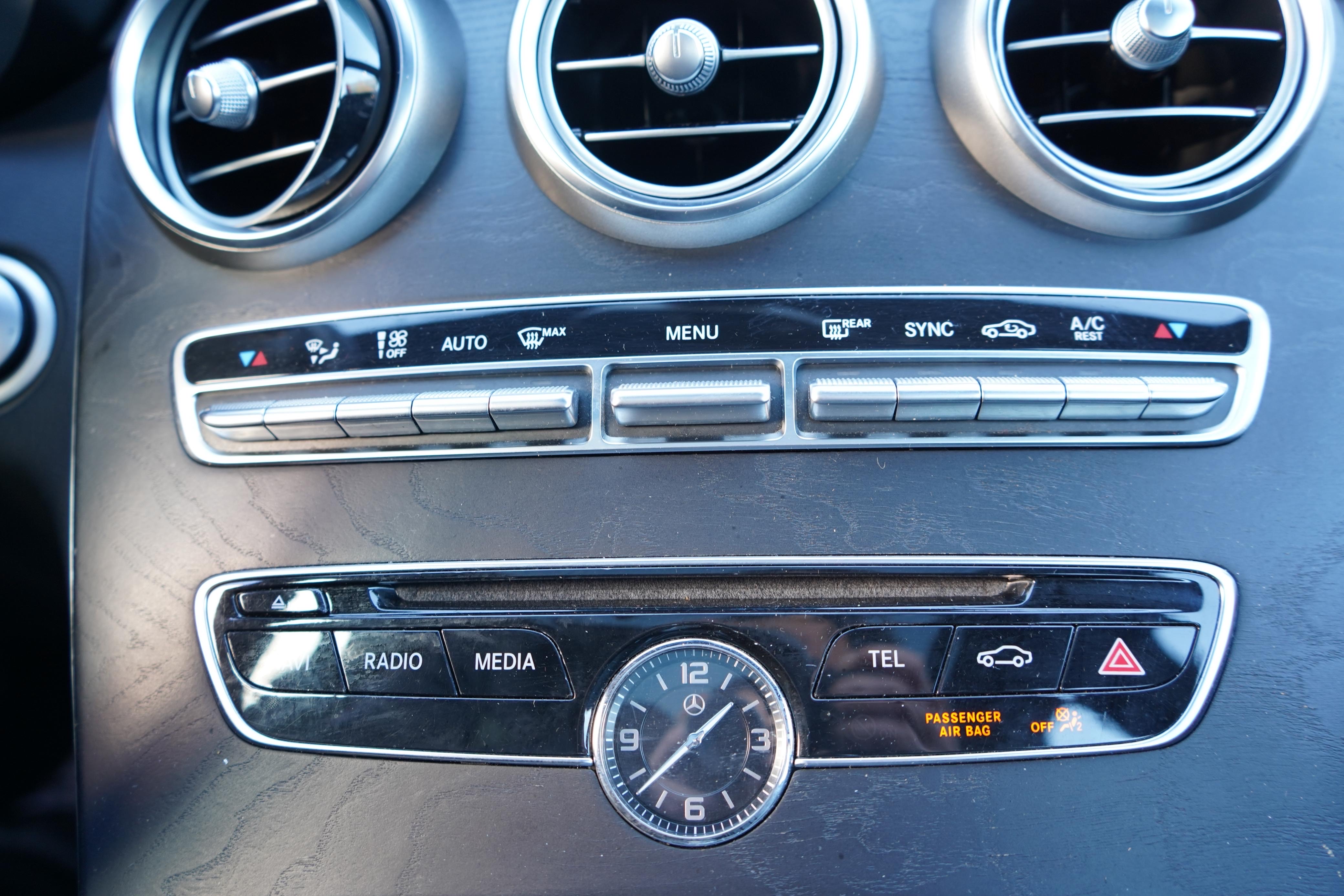 /worldwidemodernauto/2018-Mercedes-Benz-C-Class-7112463638942854.jpg