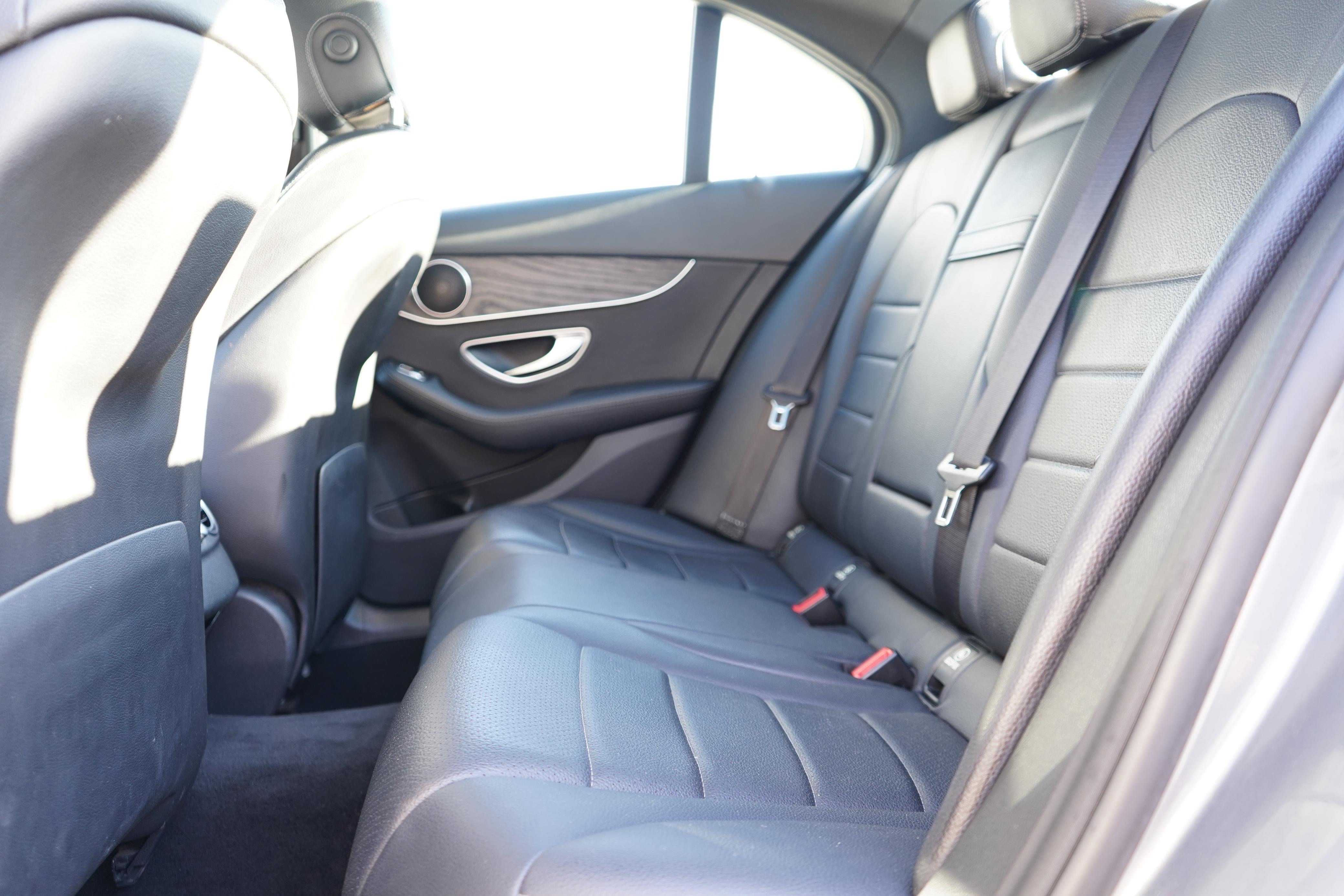 /worldwidemodernauto/2018-Mercedes-Benz-C-Class-753118084085469.jpg