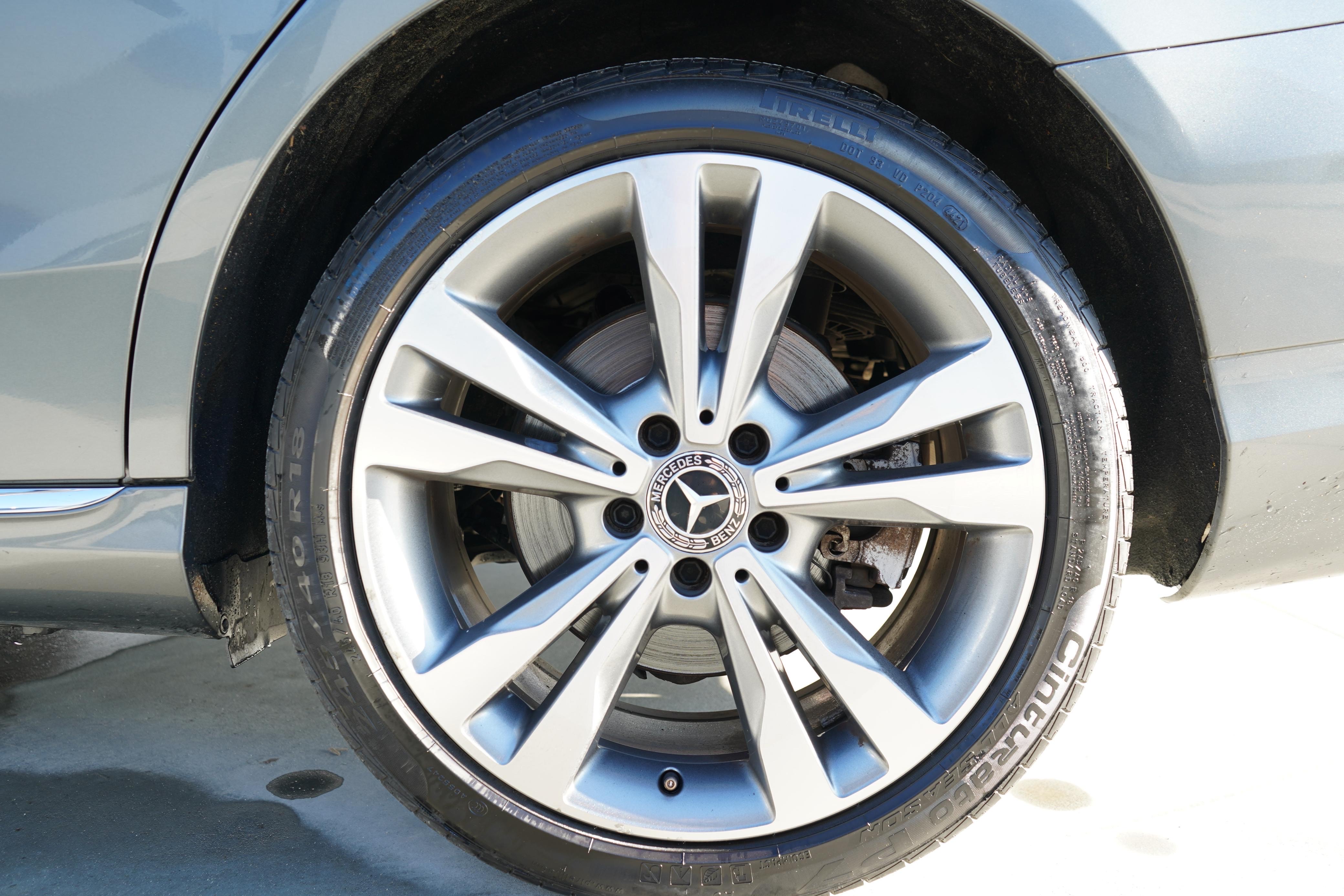 /worldwidemodernauto/2018-Mercedes-Benz-C-Class-9286622504889879.jpg
