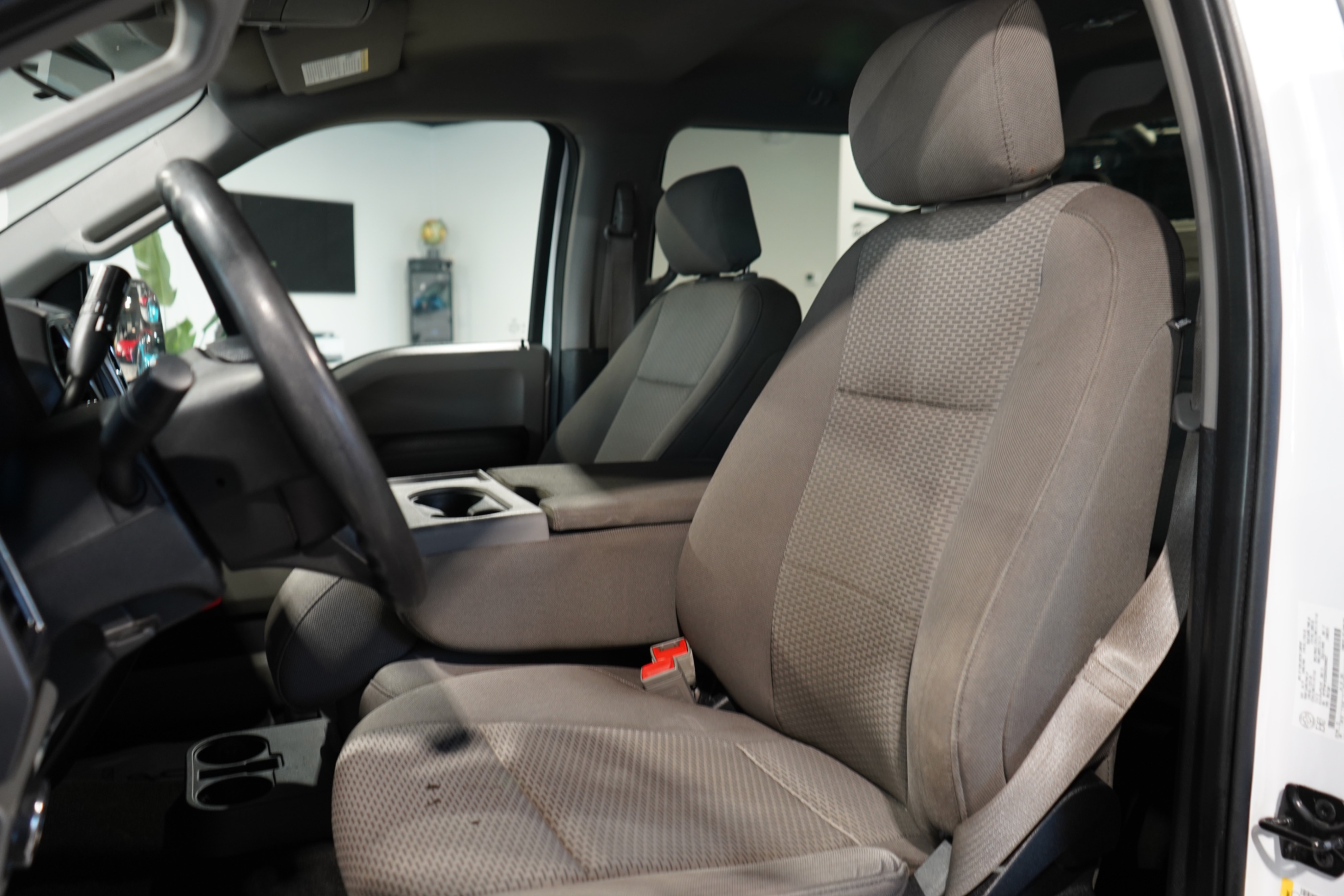 /worldwidemodernauto/2019-Ford-F-150-029335268282192573.jpg