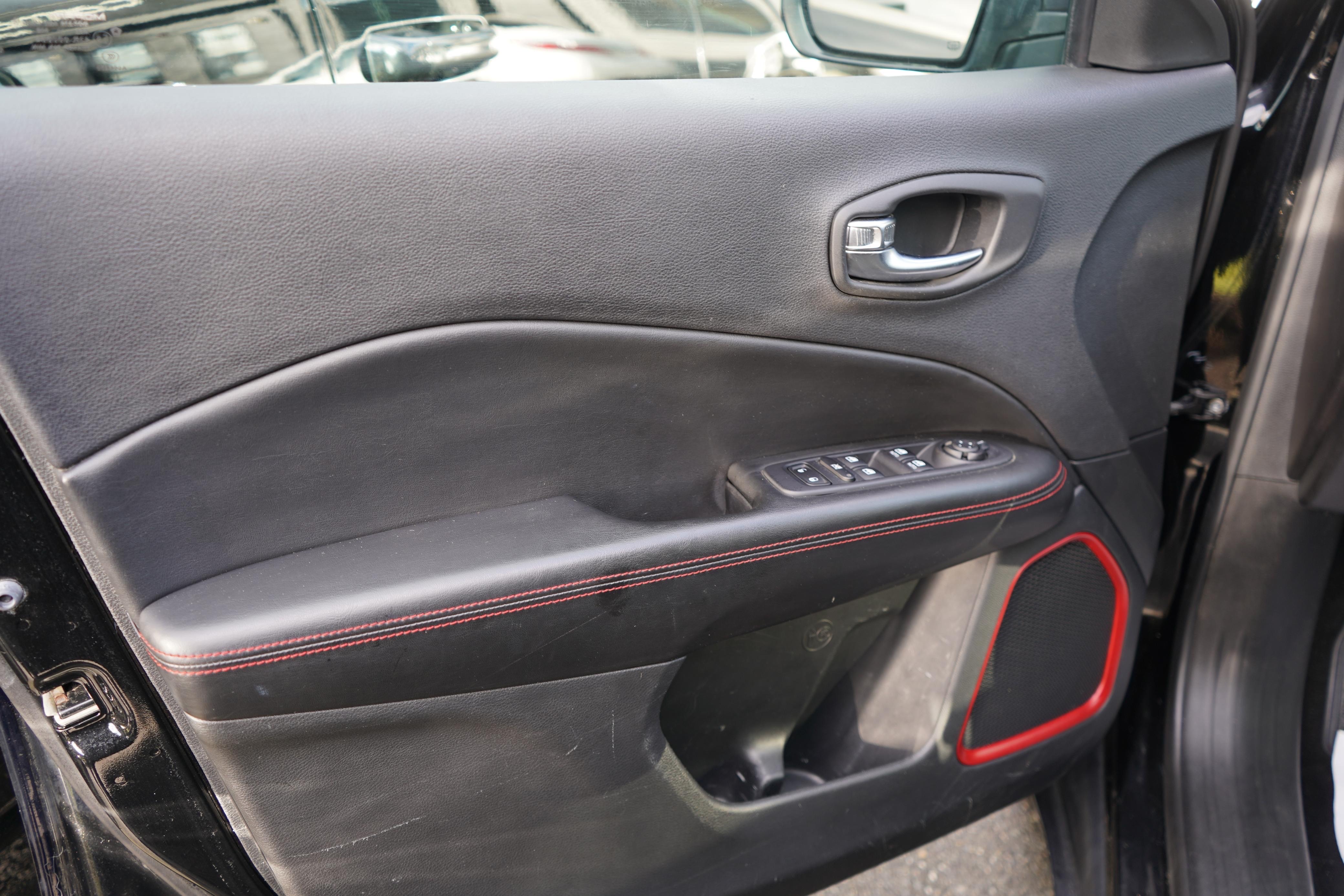 /worldwidemodernauto/2019-Jeep-Compass-6368277425070294.jpg