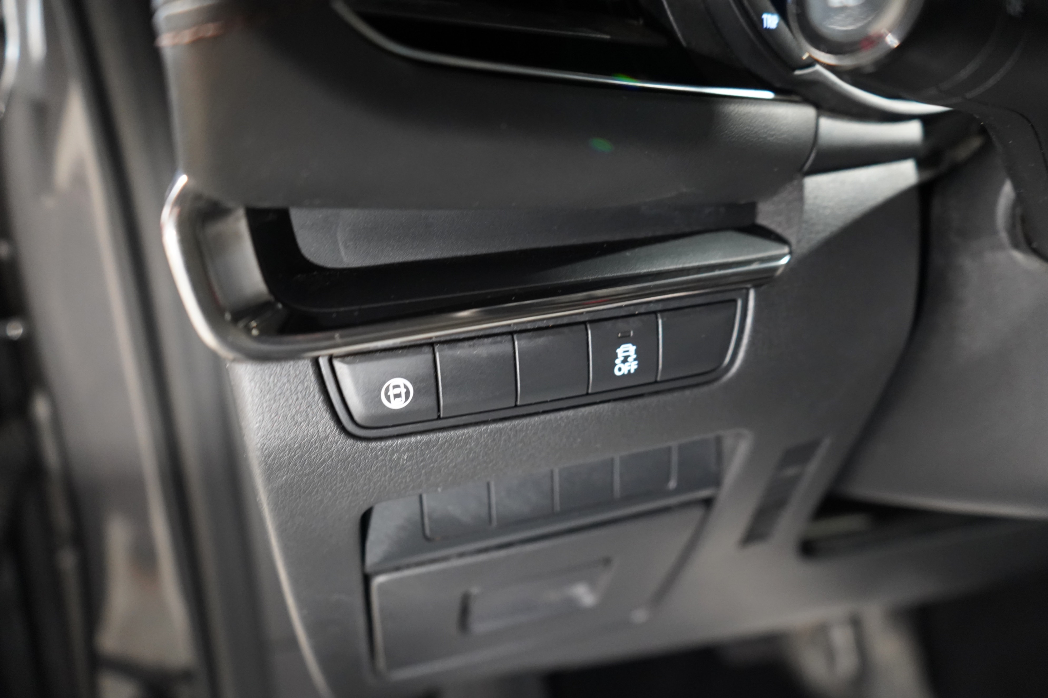 /worldwidemodernauto/2019-Mazda-Mazda3Sport-673662041145886.jpg