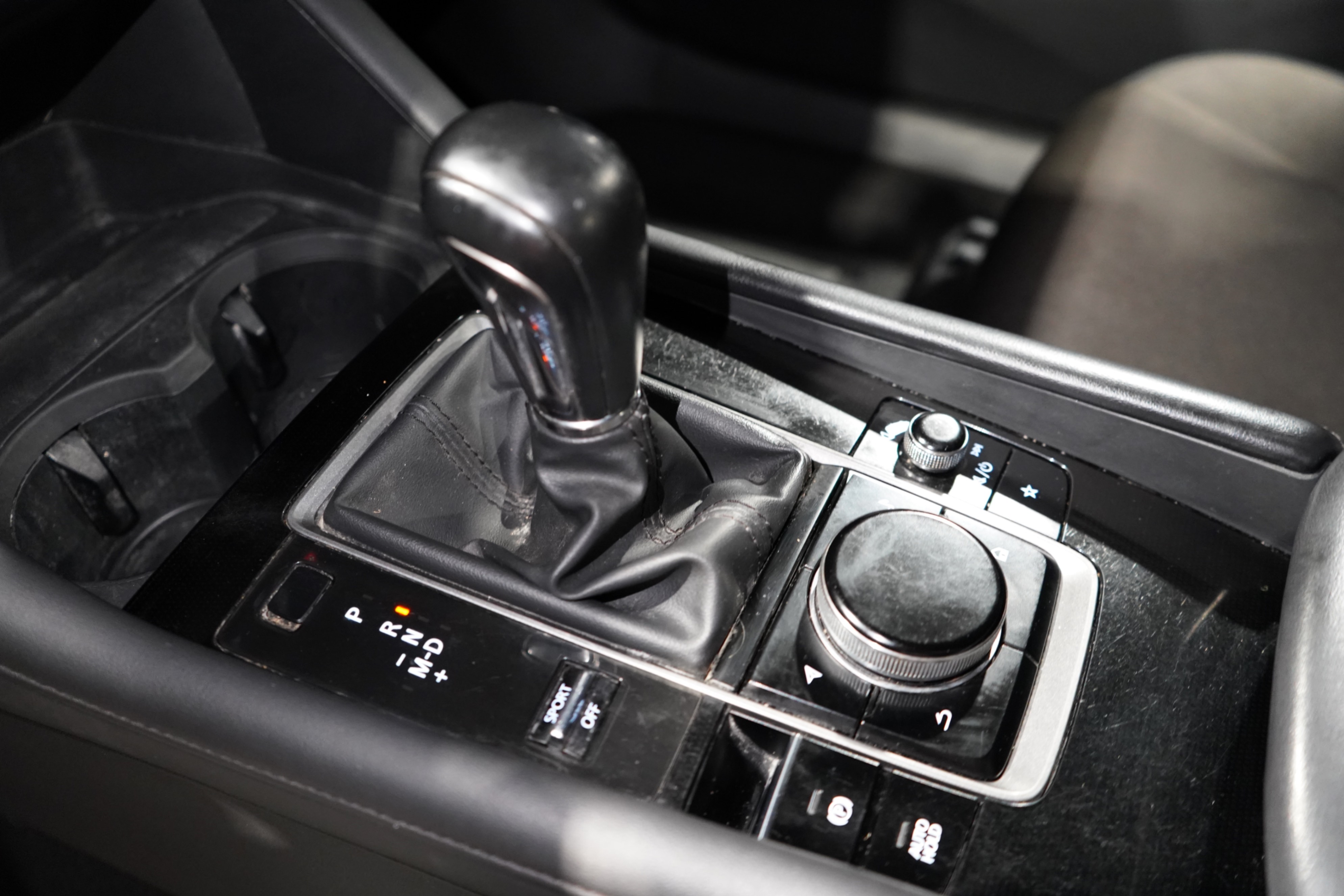/worldwidemodernauto/2019-Mazda-Mazda3Sport-8911946320410062.jpg