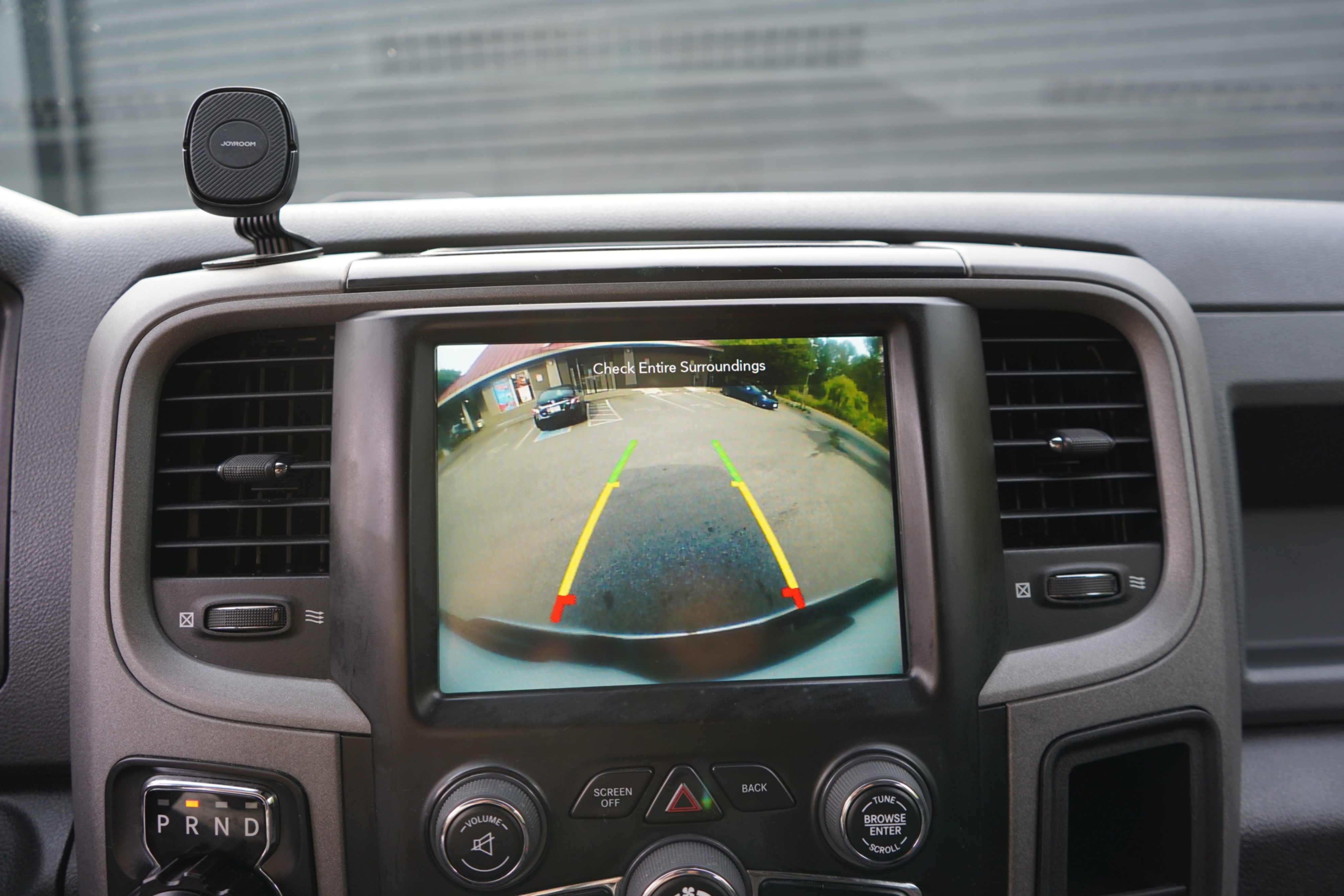 /worldwidemodernauto/2019-Ram-1500Classic-4430028227455074.jpg