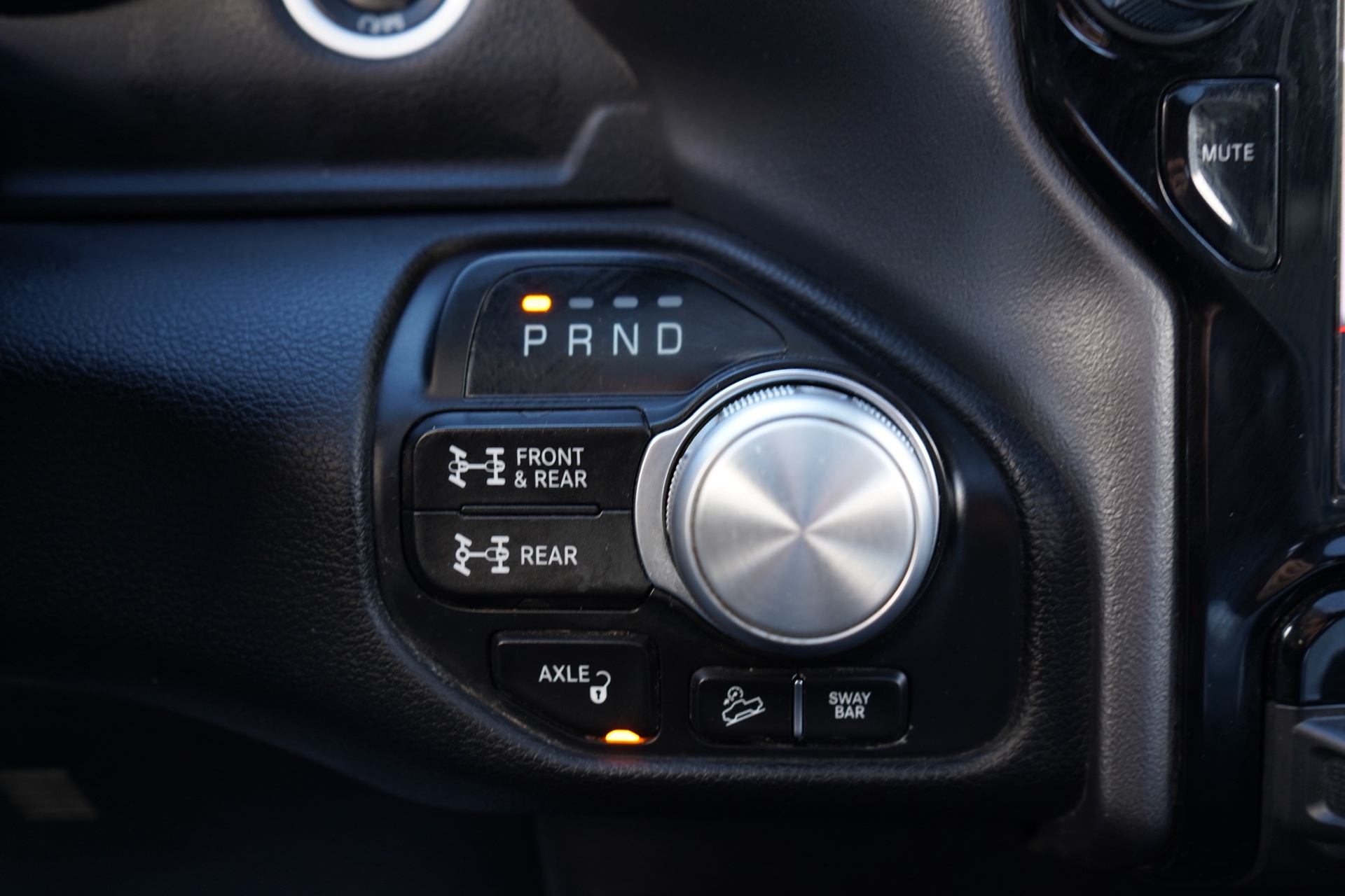 /worldwidemodernauto/2019-Ram-2500-31294925785264893.jpg