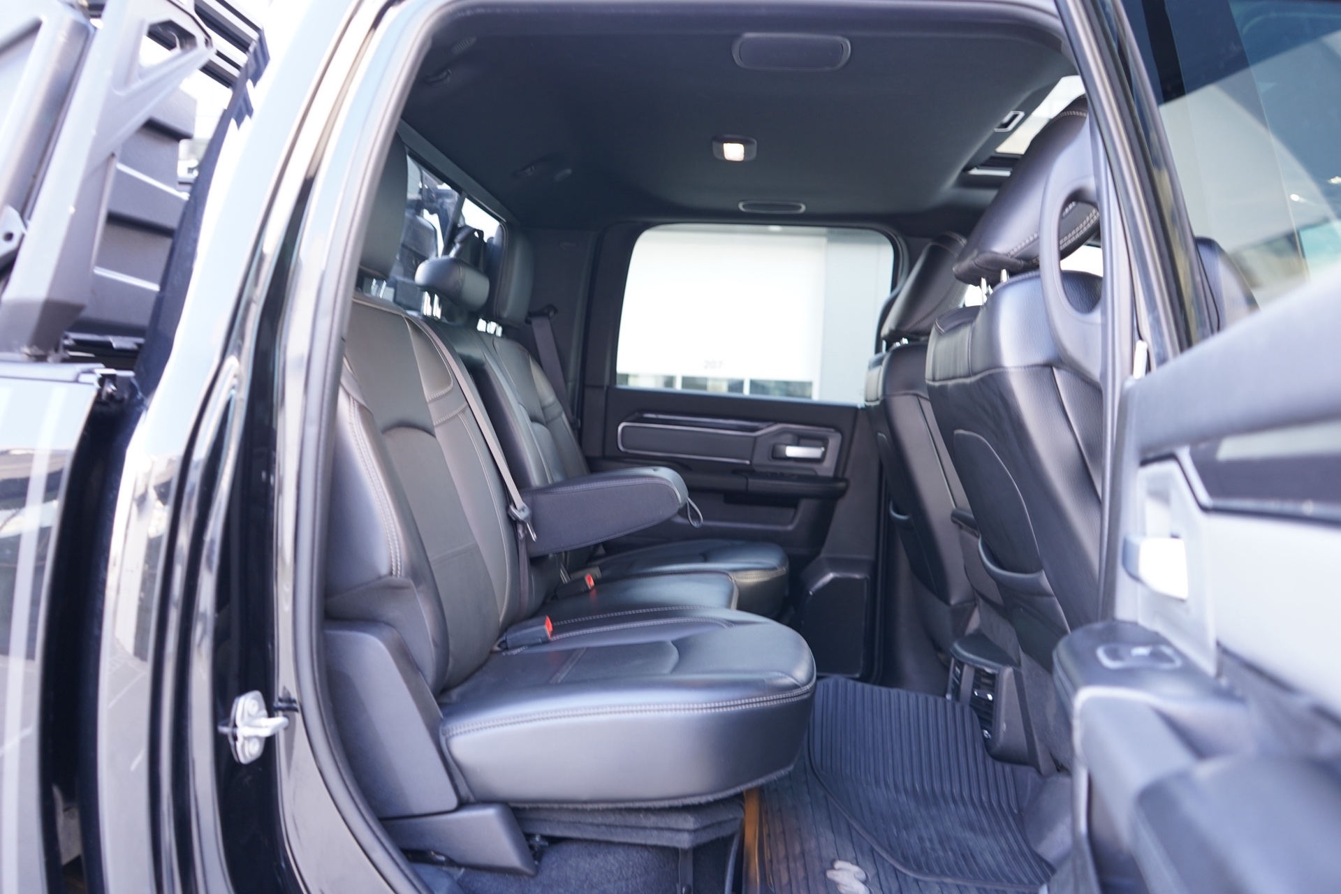 /worldwidemodernauto/2019-Ram-2500-8244136045699961.jpg