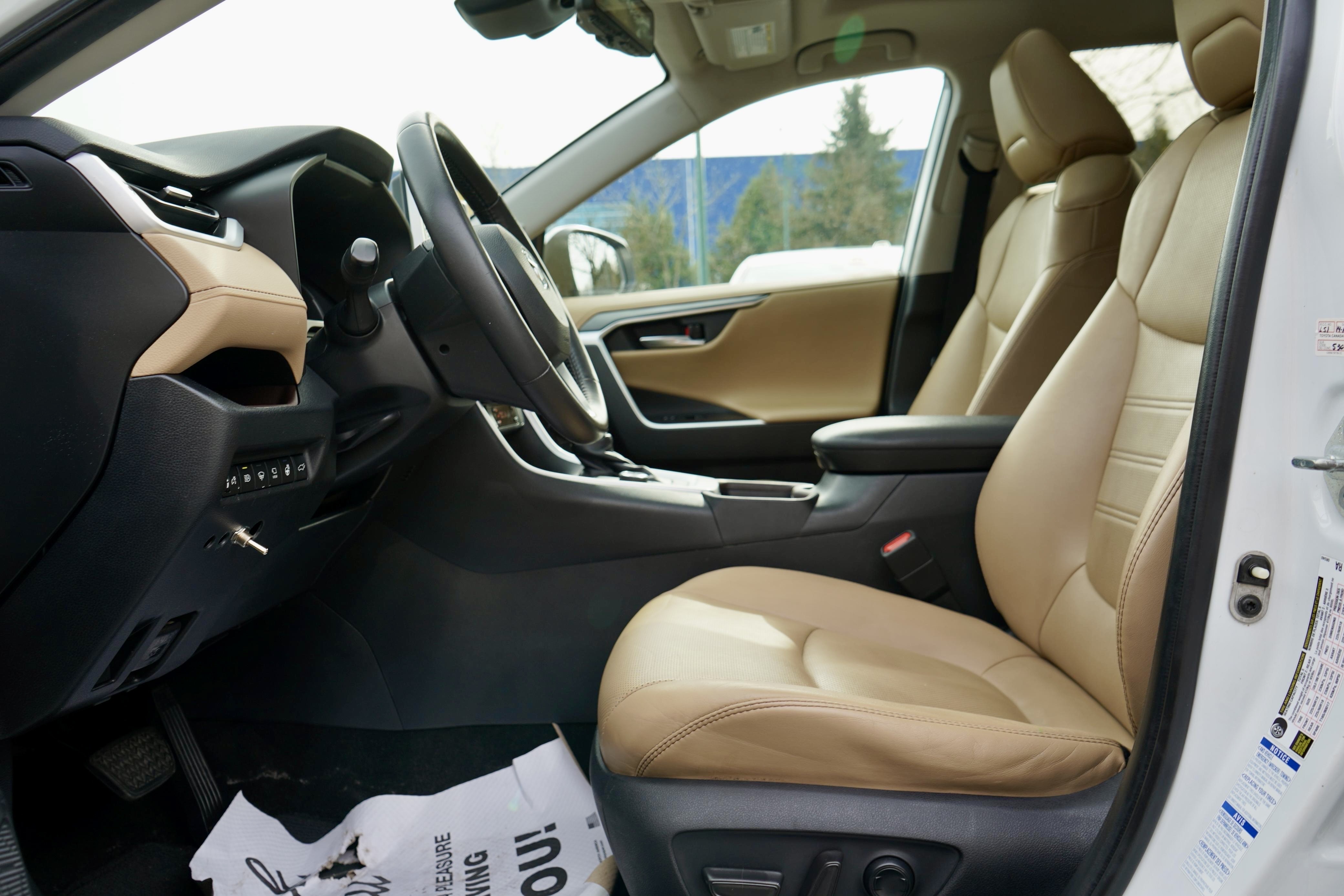 /worldwidemodernauto/2019-Toyota-RAV4-13478121717482416.jpg