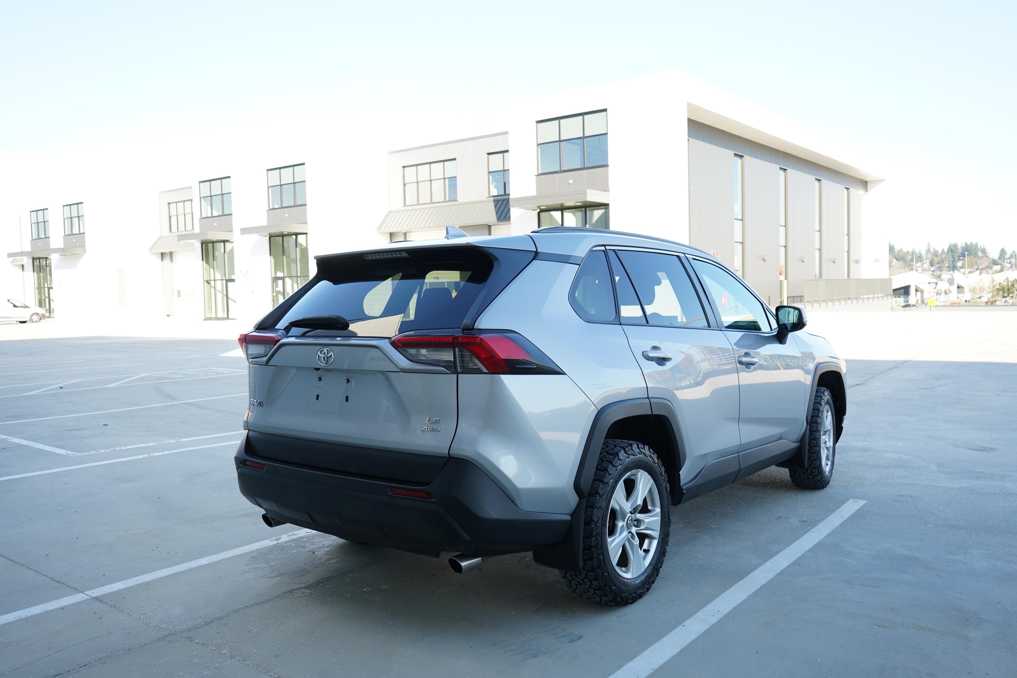 /worldwidemodernauto/2019-Toyota-RAV4-9689518369301453.jpg