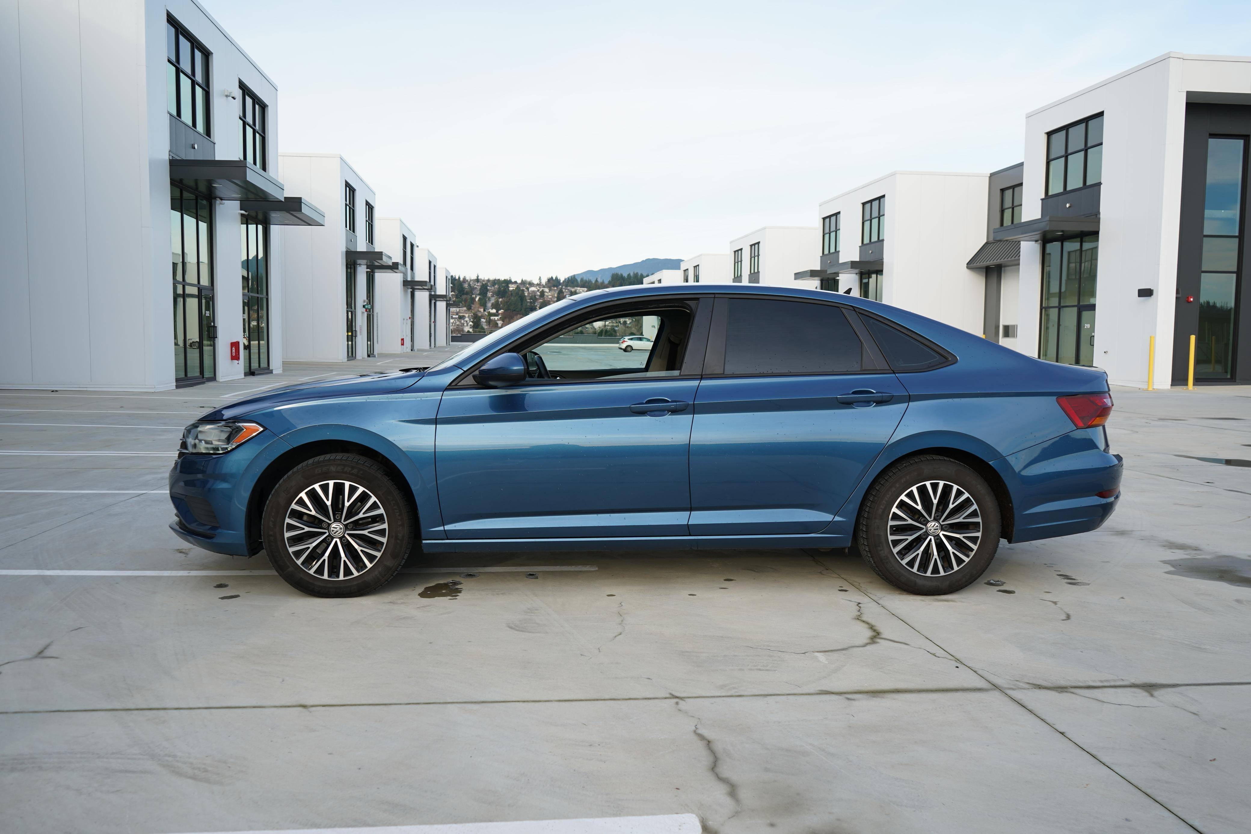 /worldwidemodernauto/2019-Volkswagen-Jetta-36920957916523767.jpg