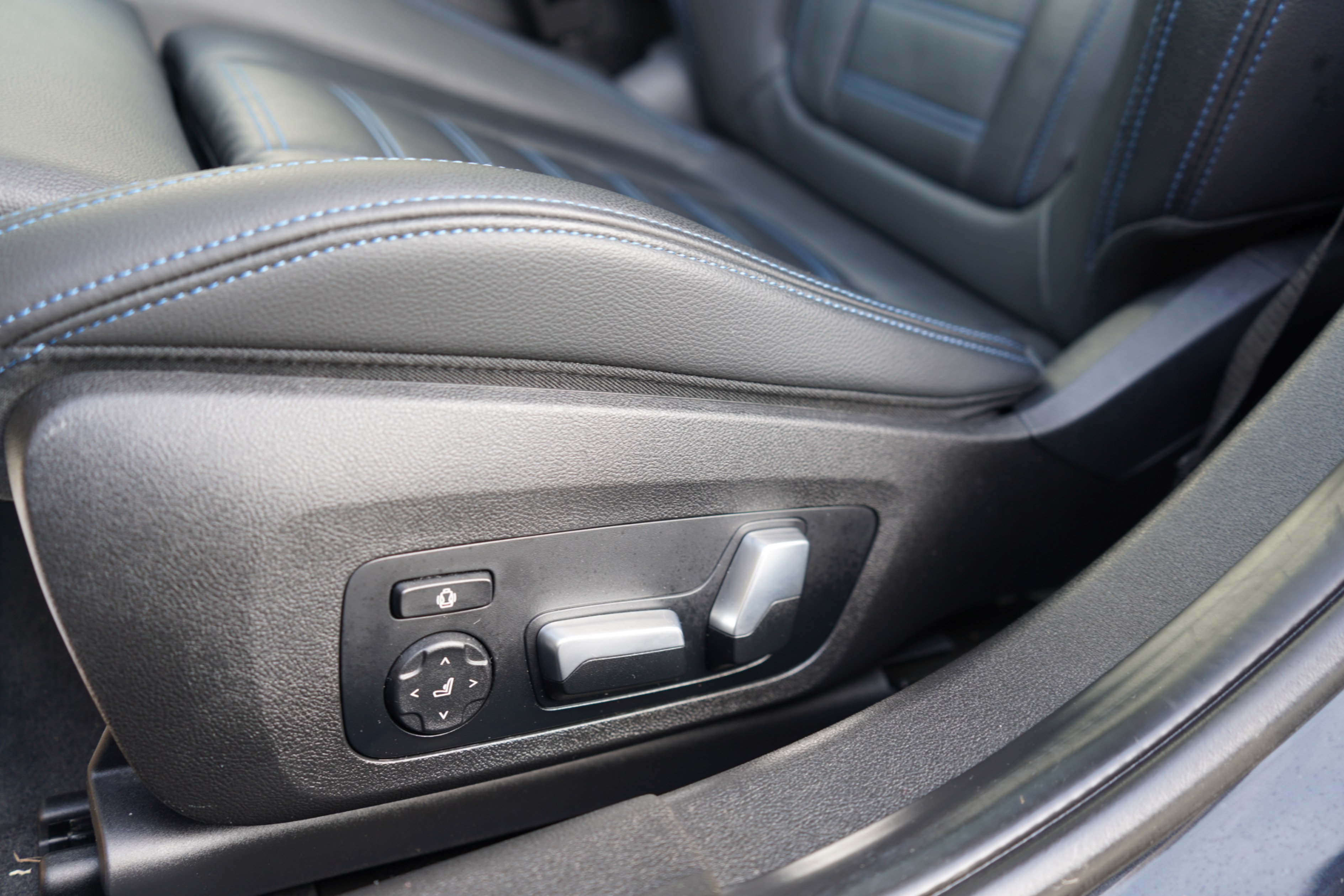 /worldwidemodernauto/2020-BMW-3-Series-3456476030992408.jpg