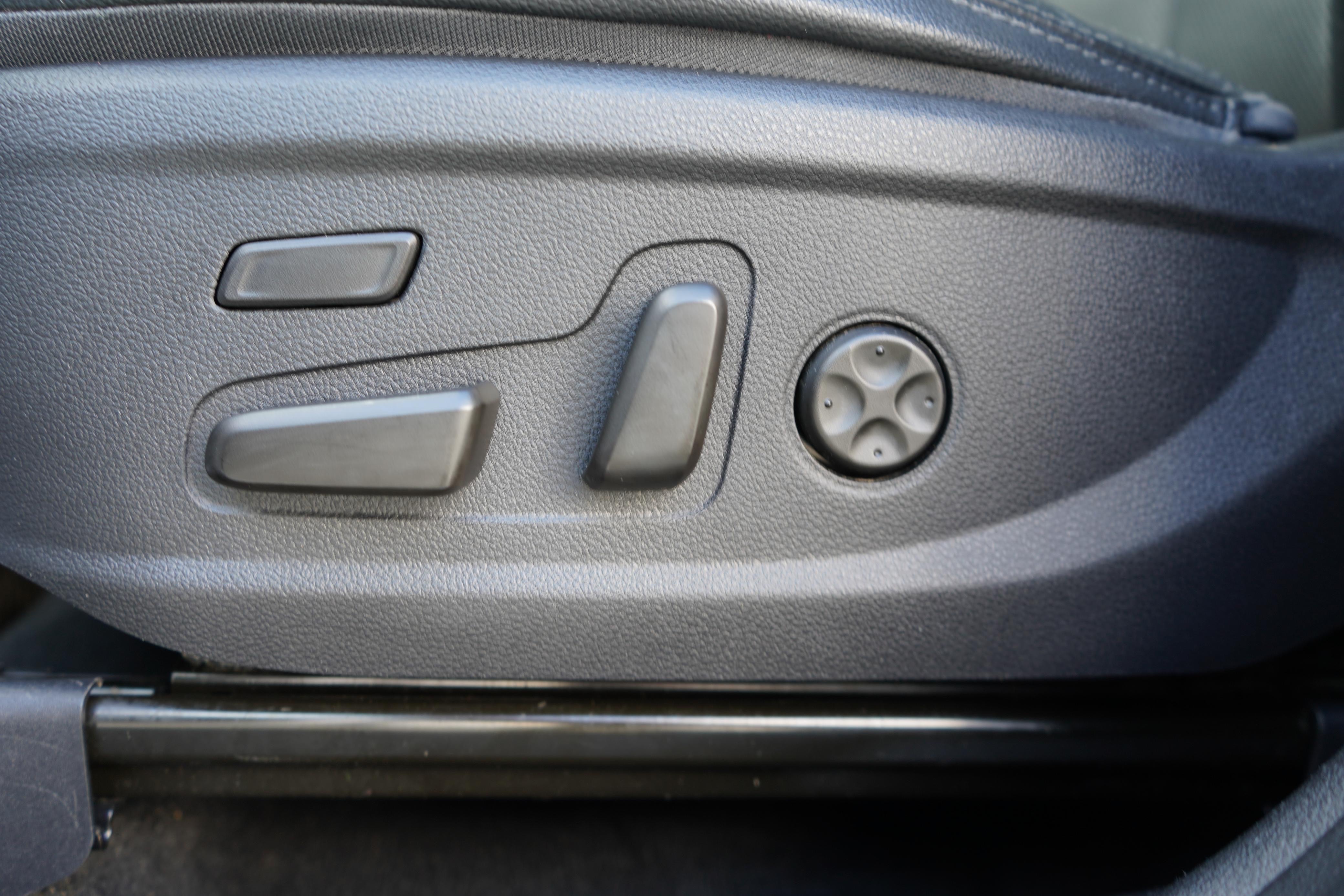/worldwidemodernauto/2020-Hyundai-SantaFe-5360902099929432.jpg