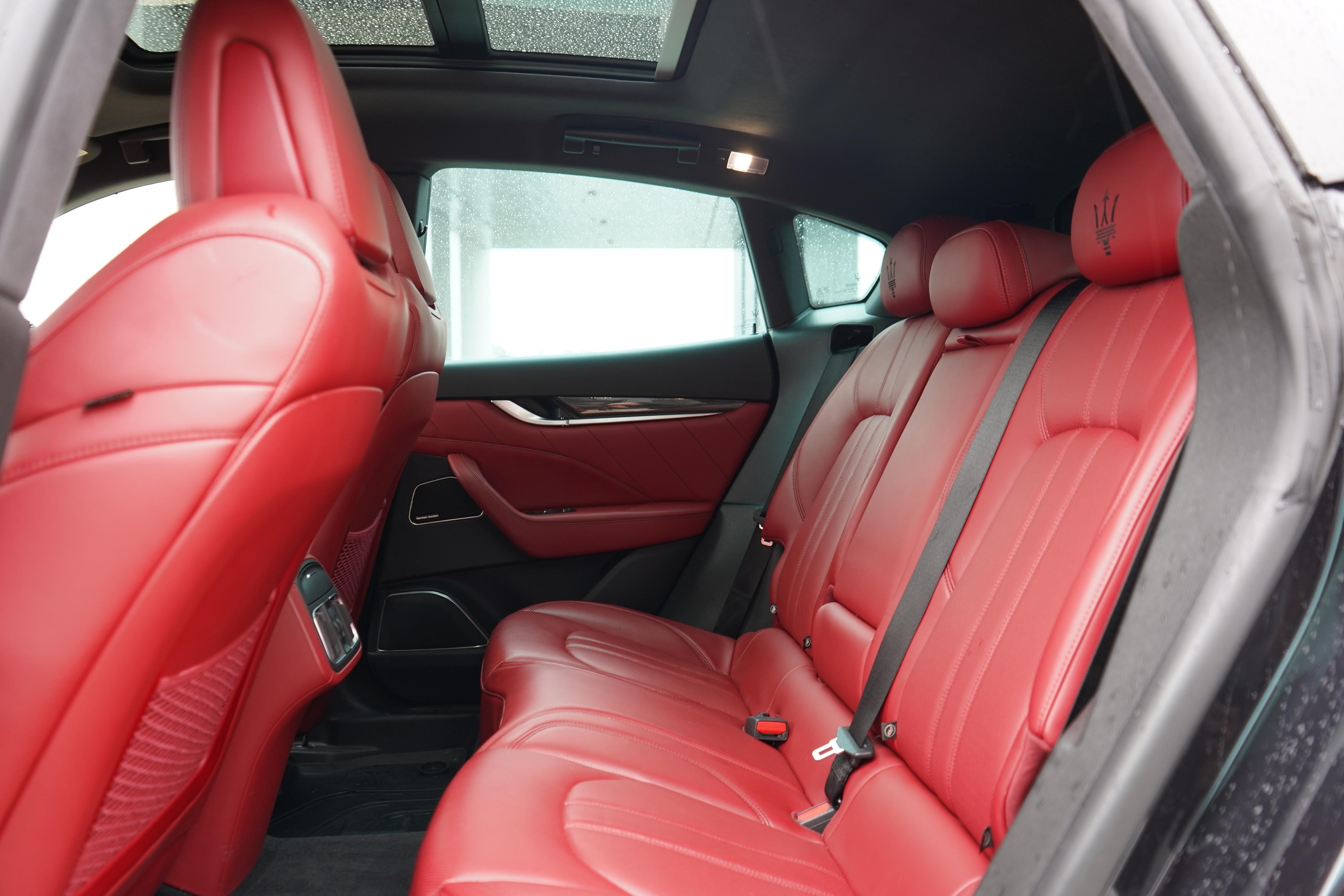 /worldwidemodernauto/2020-Maserati-Levante-2241767267701671.jpg
