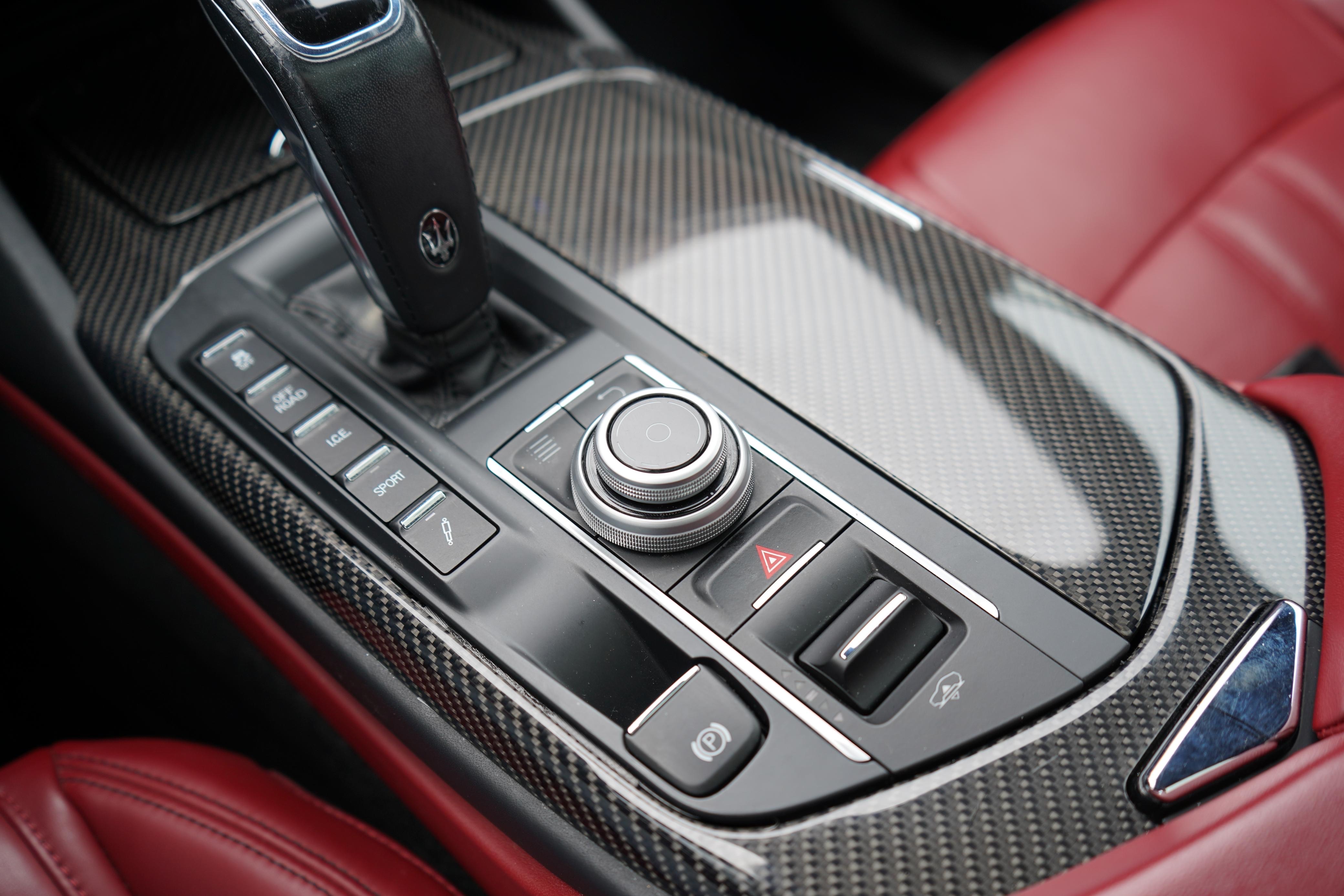 /worldwidemodernauto/2020-Maserati-Levante-5424459546694551.jpg