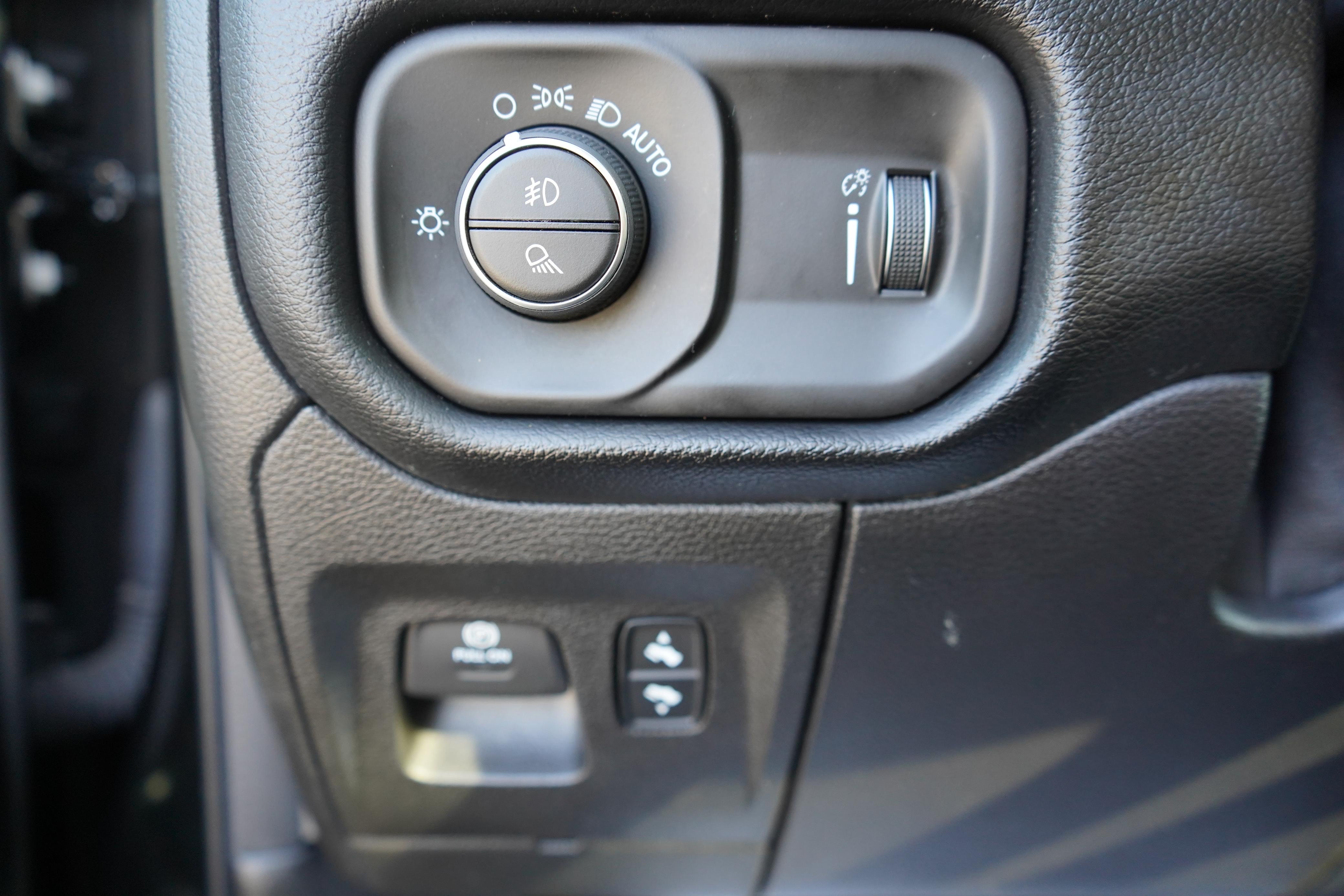 /worldwidemodernauto/2020-Ram-1500-9018757380218116.jpg